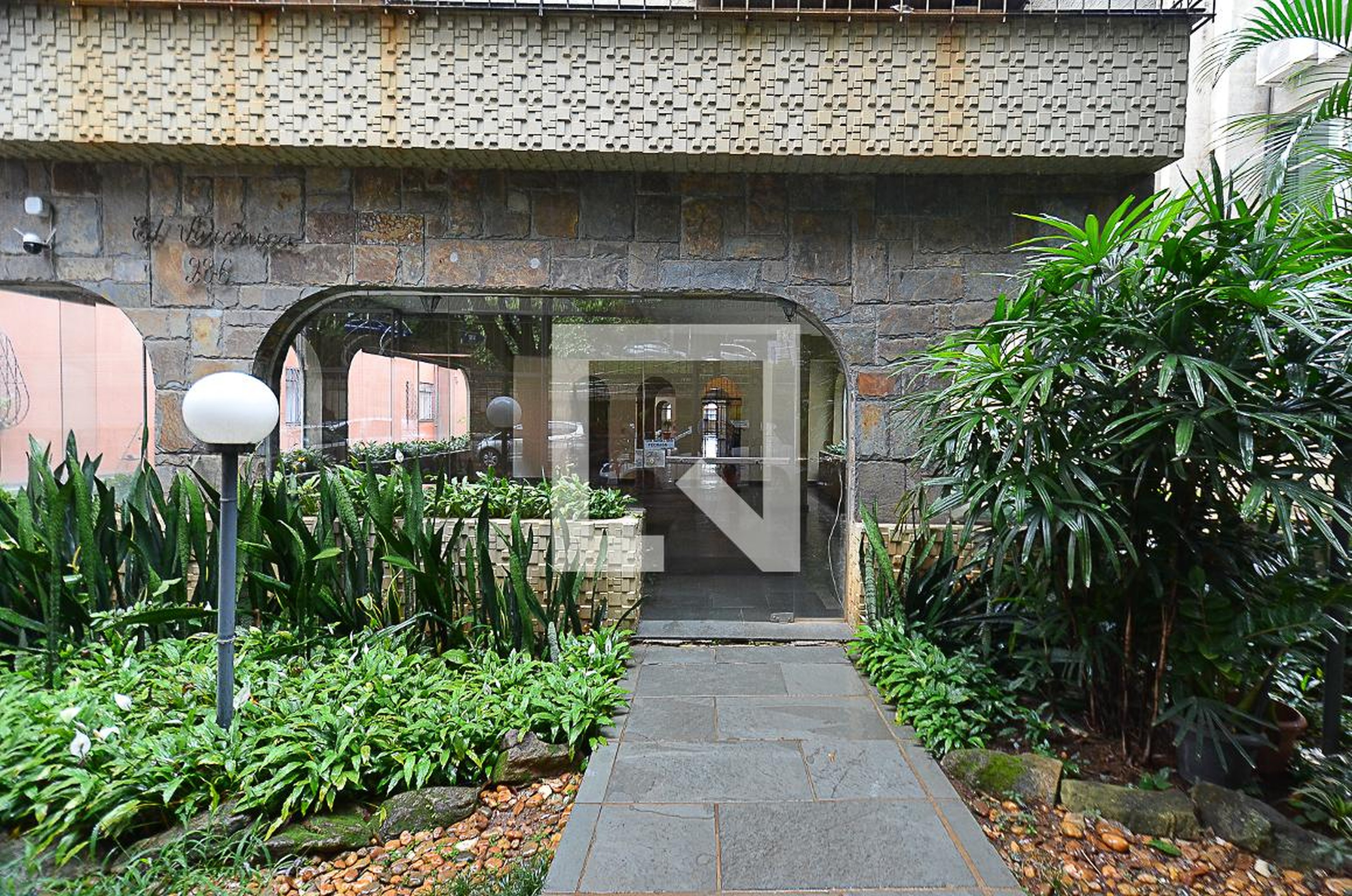 Entrada - Edifício Veronica