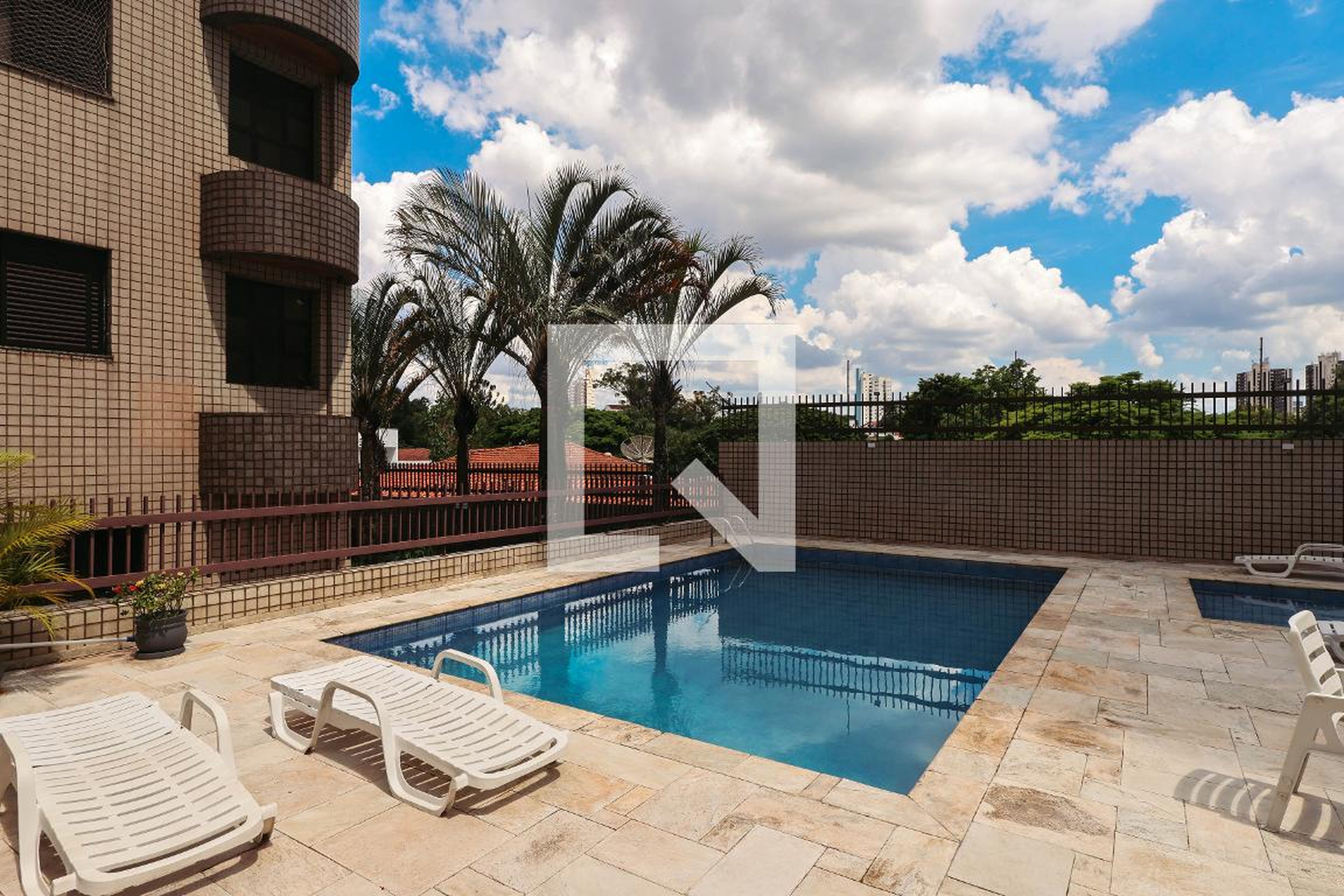 Piscina - Edififo Pegasus