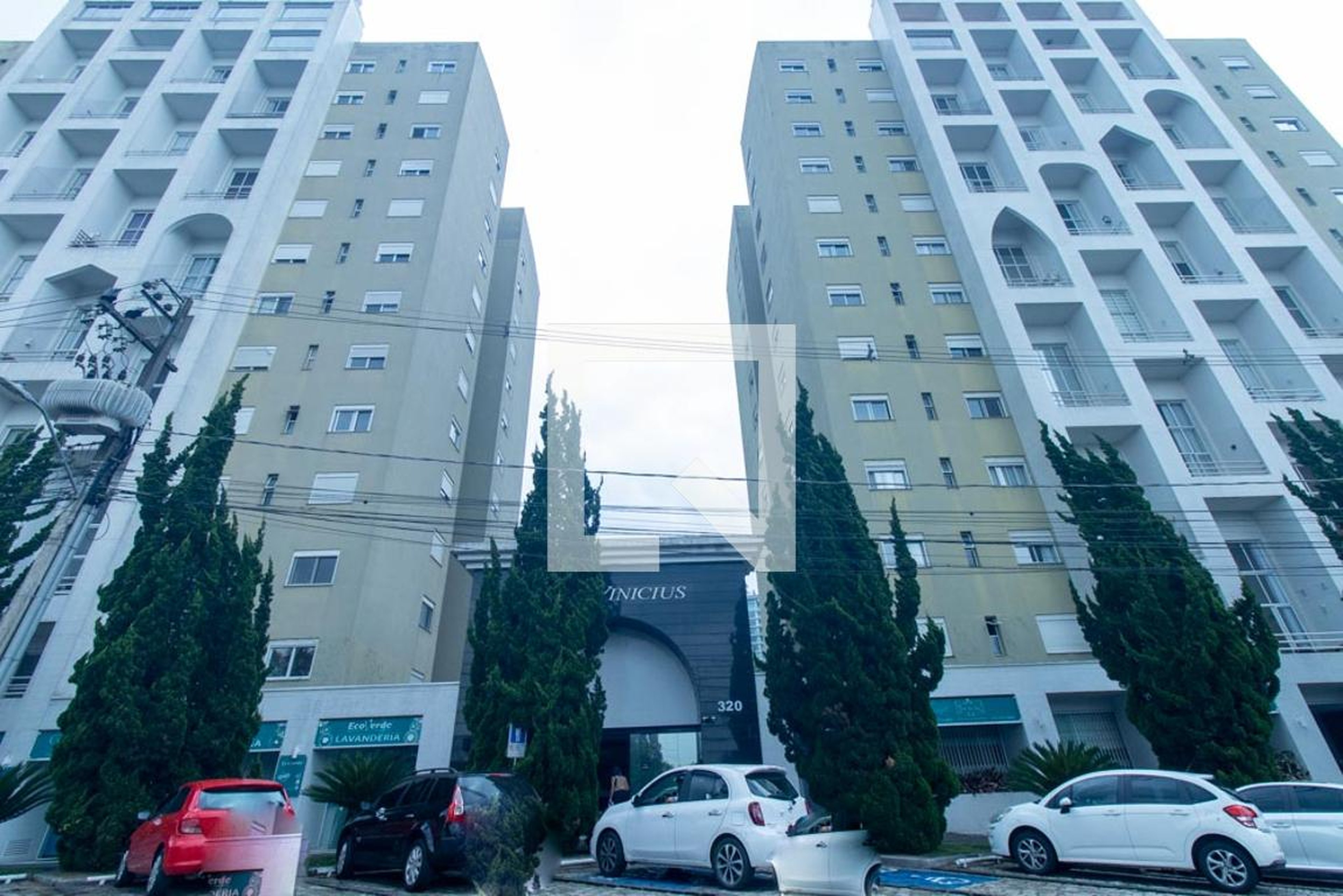 Fachada do Condomínio Condomínio Tom & Vinícius