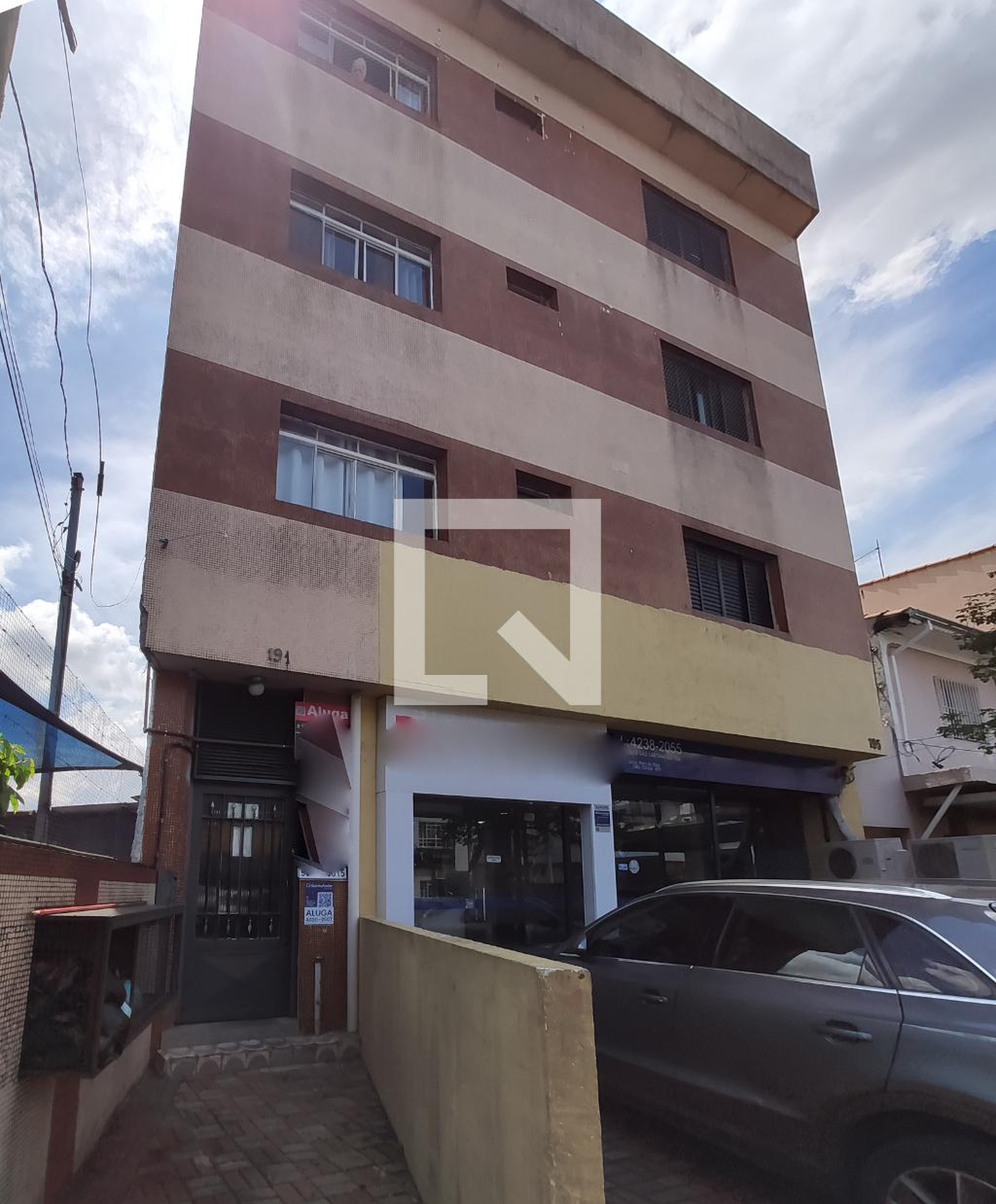 Fachada Condomínio em Rua Visconde de Inhaúma, 191