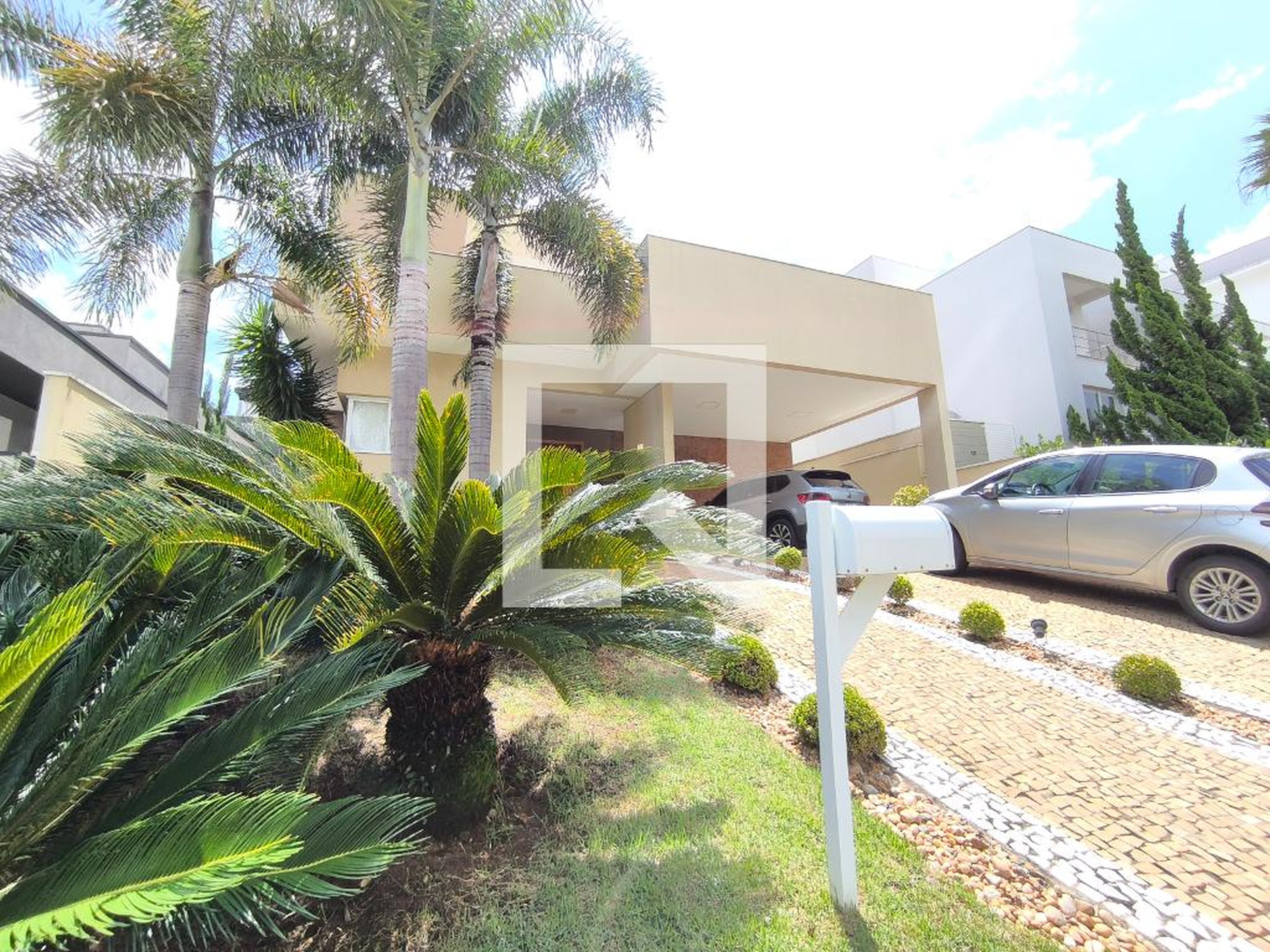 Fachada Condomínio em Rodovia Dom Gabriel Paulino Bueno Couto, 40