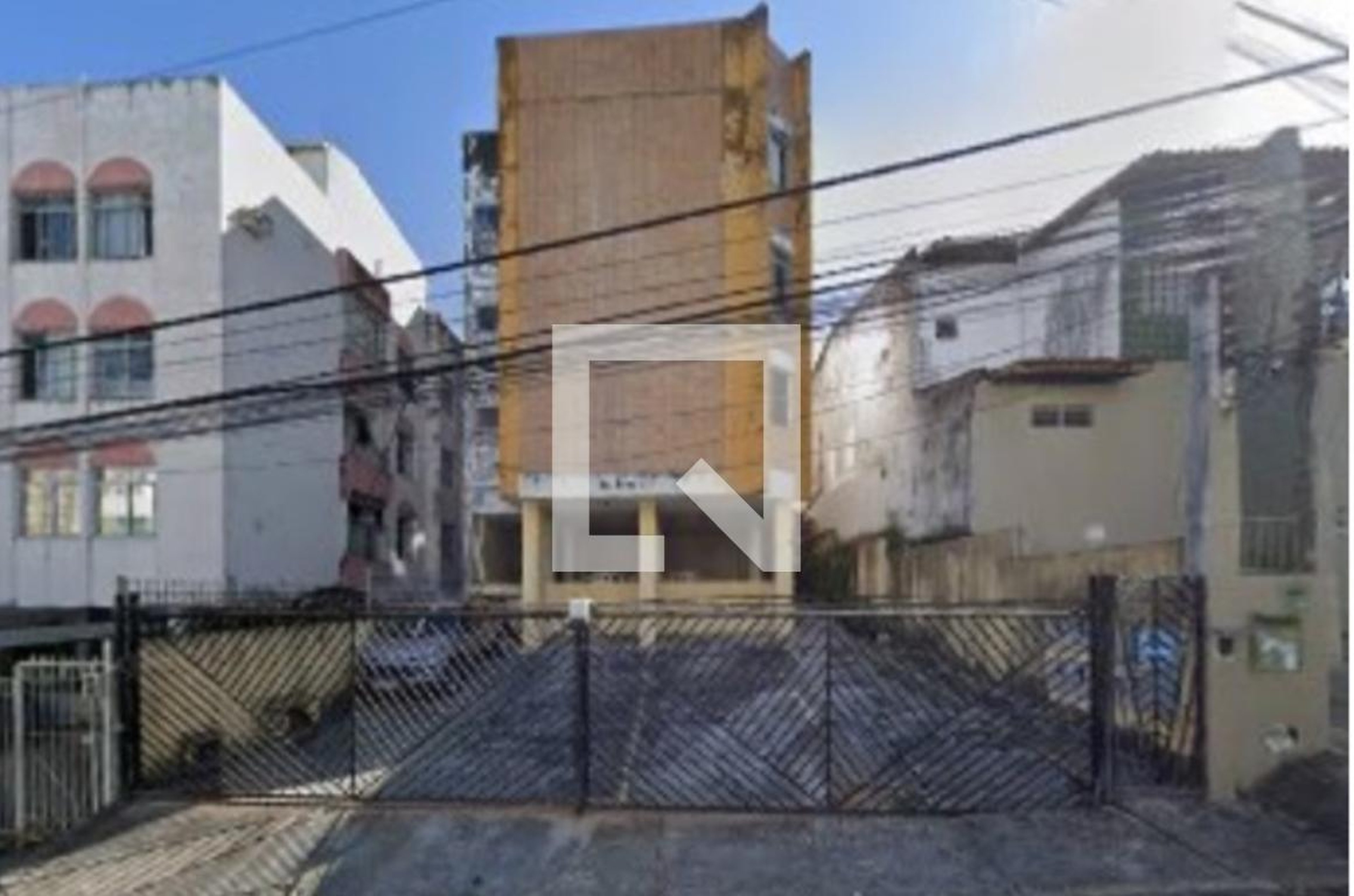 Fachada Condomínio em Rua Jardim Santo Antônio, 218
