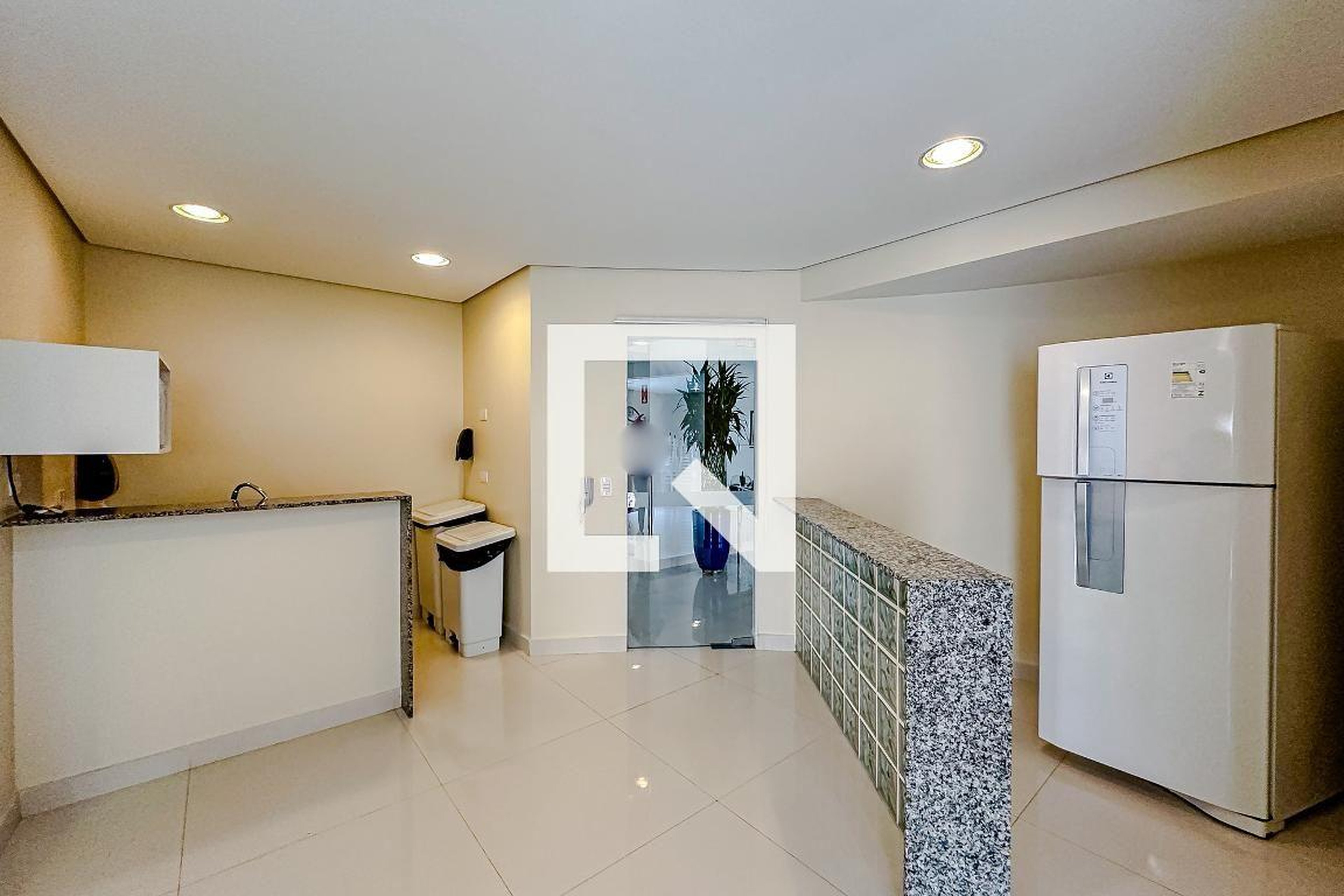 Salão de festas - Paseo de Las Rosas