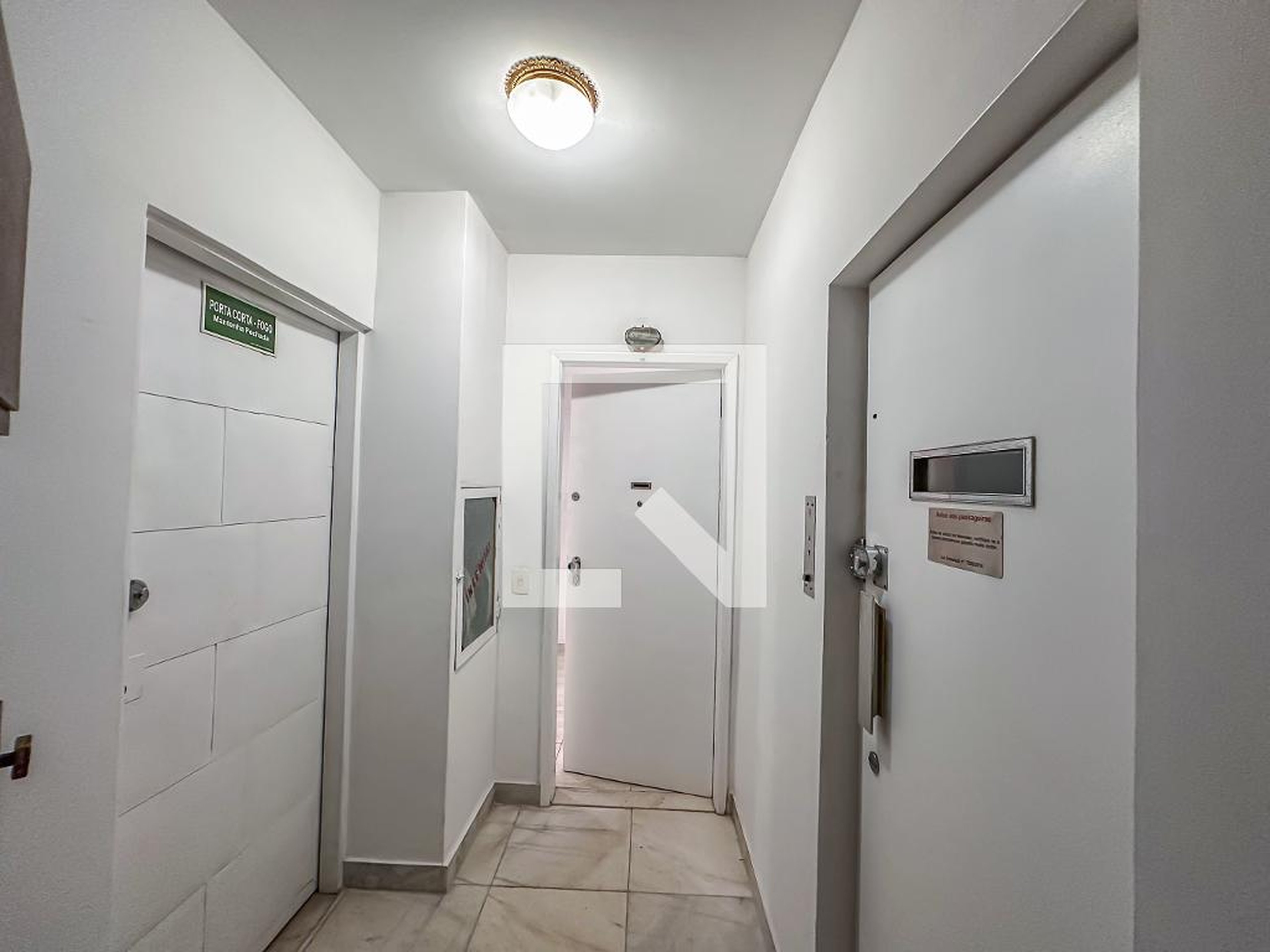 Entrada - Edifício Ernestina Medeiros