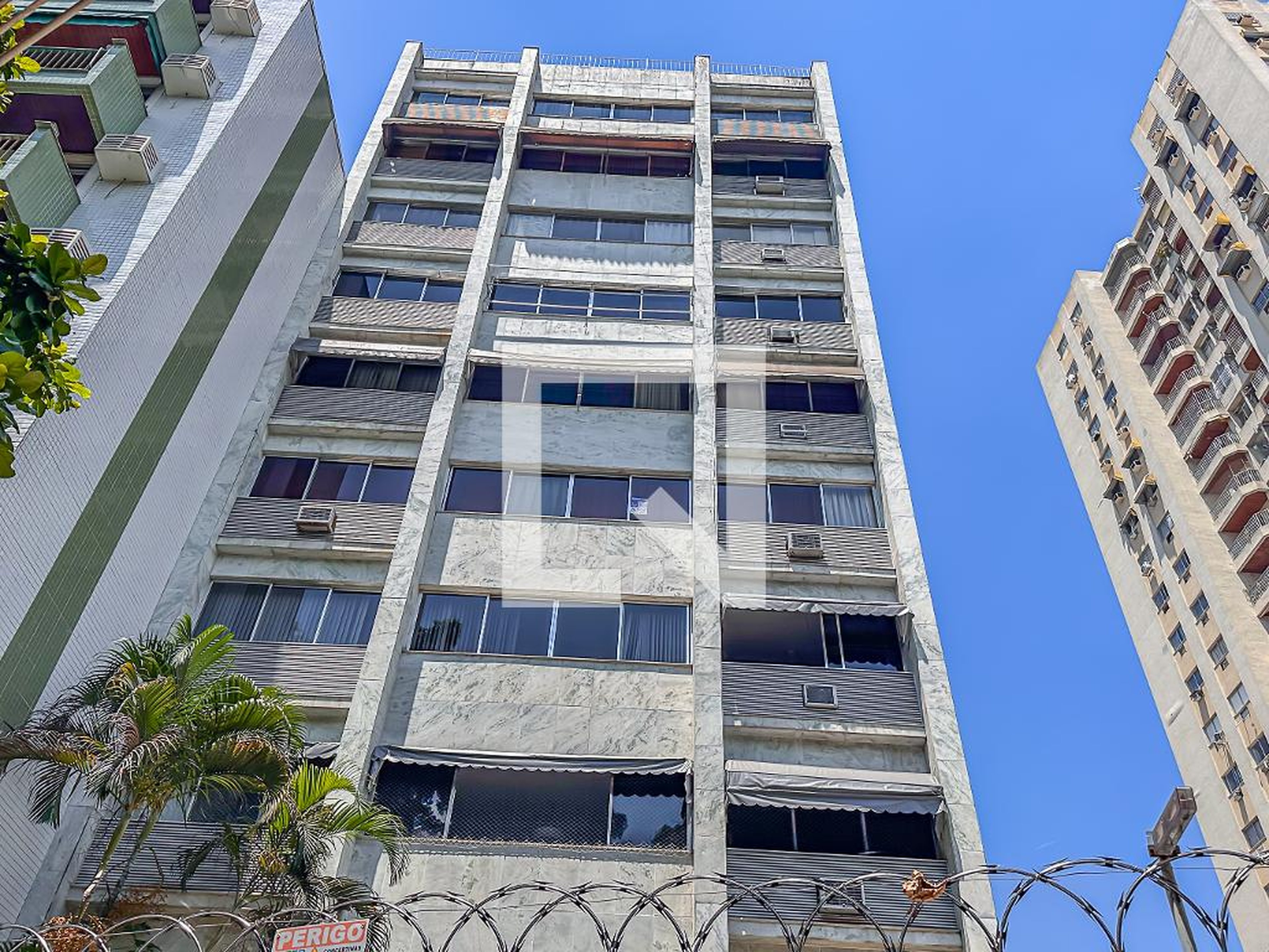 Fachada Edifício Ernestina Medeiros