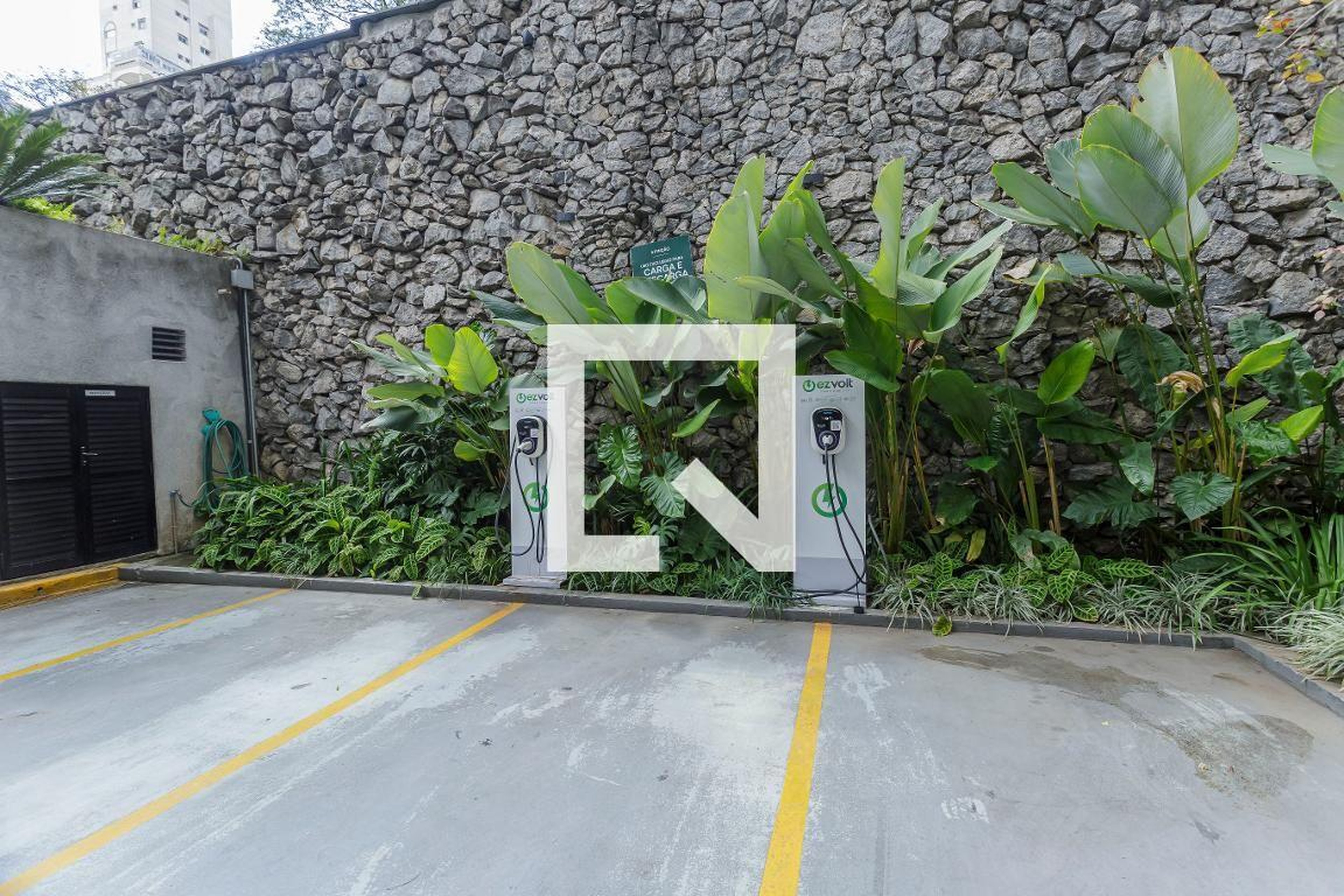 Área comum - Avis Rara