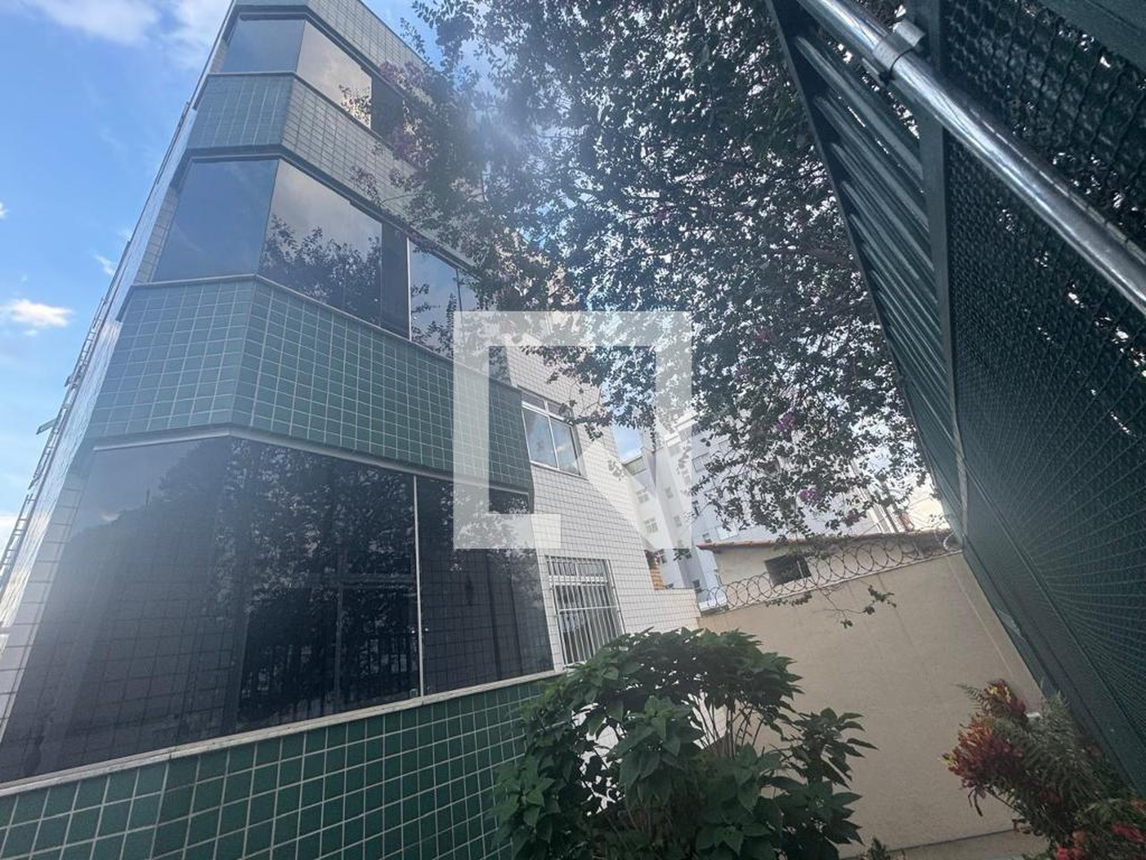 Fachada do predio Condomínio em Rua Indiana, 313