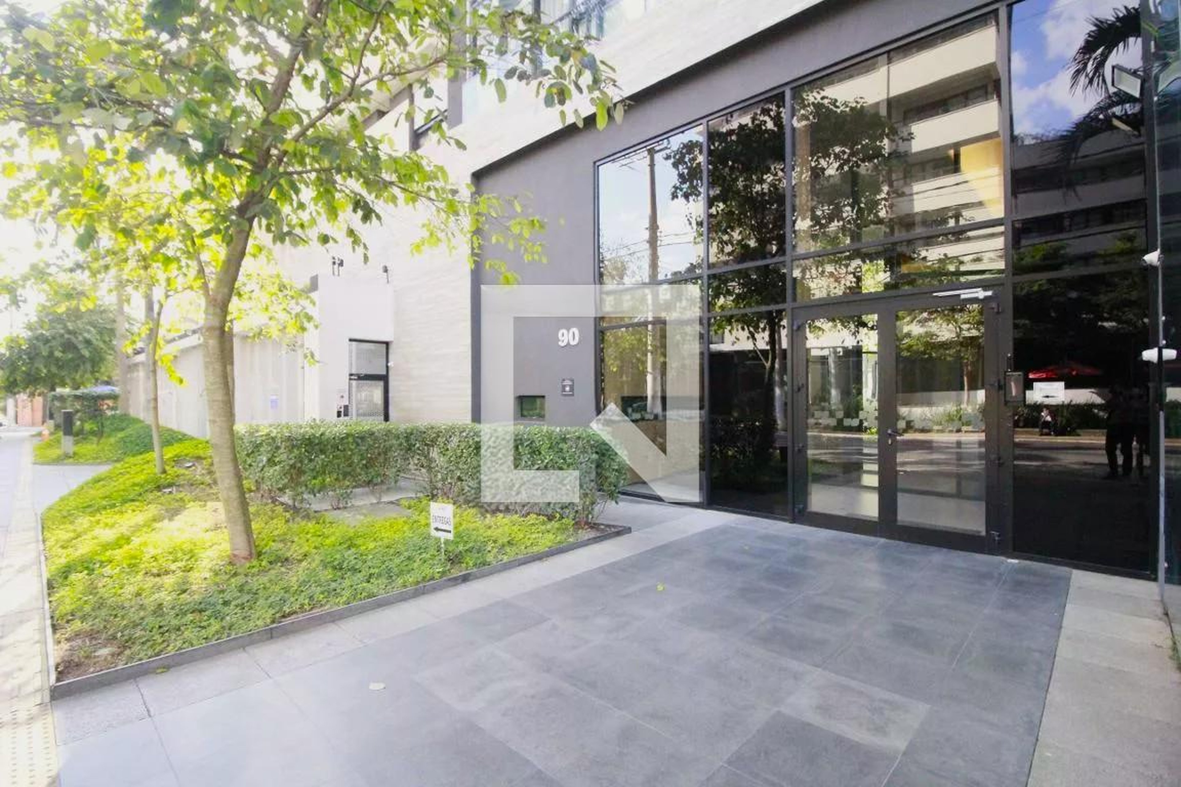 Fachada Condomínio Galeria 90