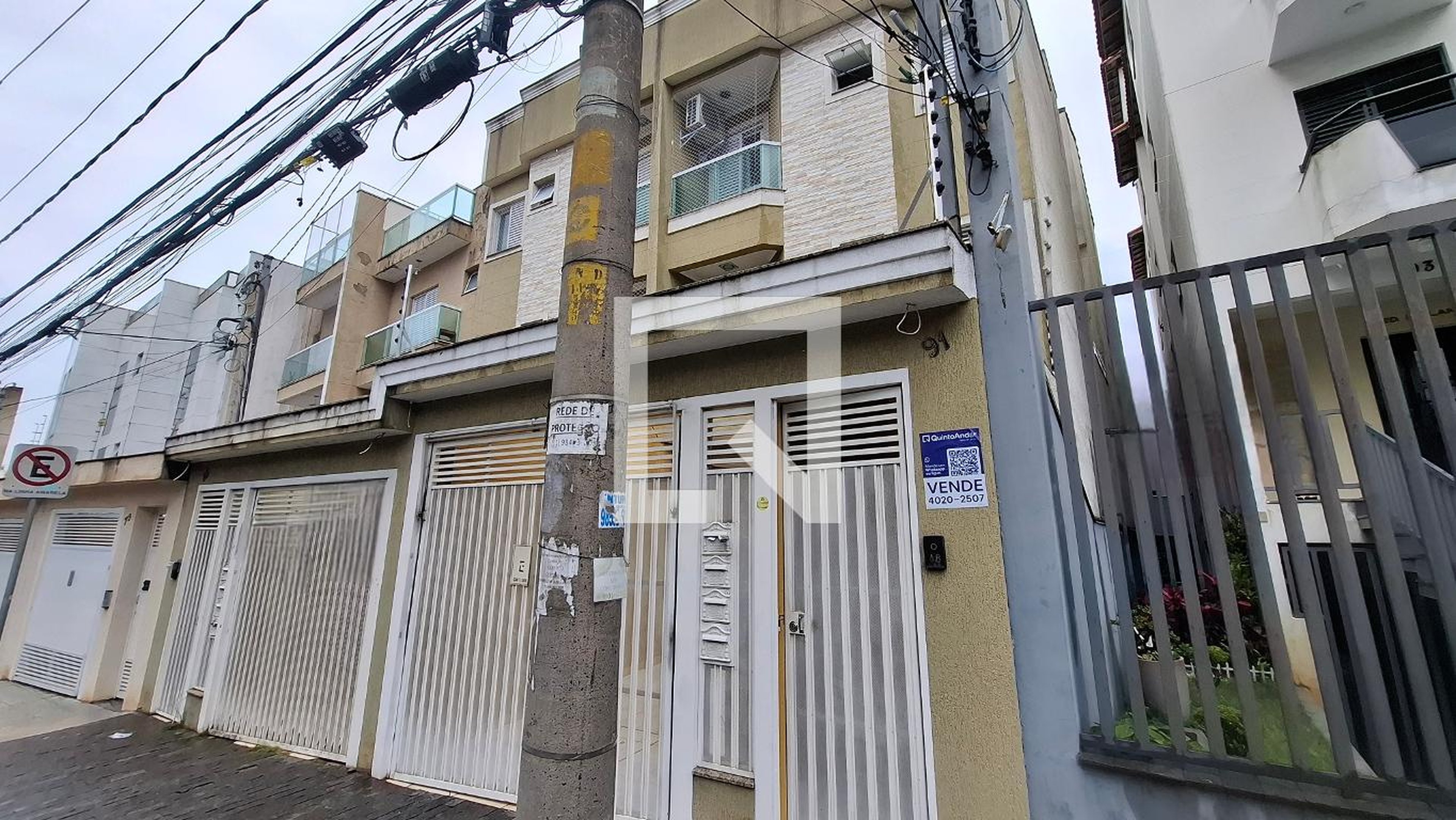 Fachada Condomínio em Rua dos Capuchinhos, 91