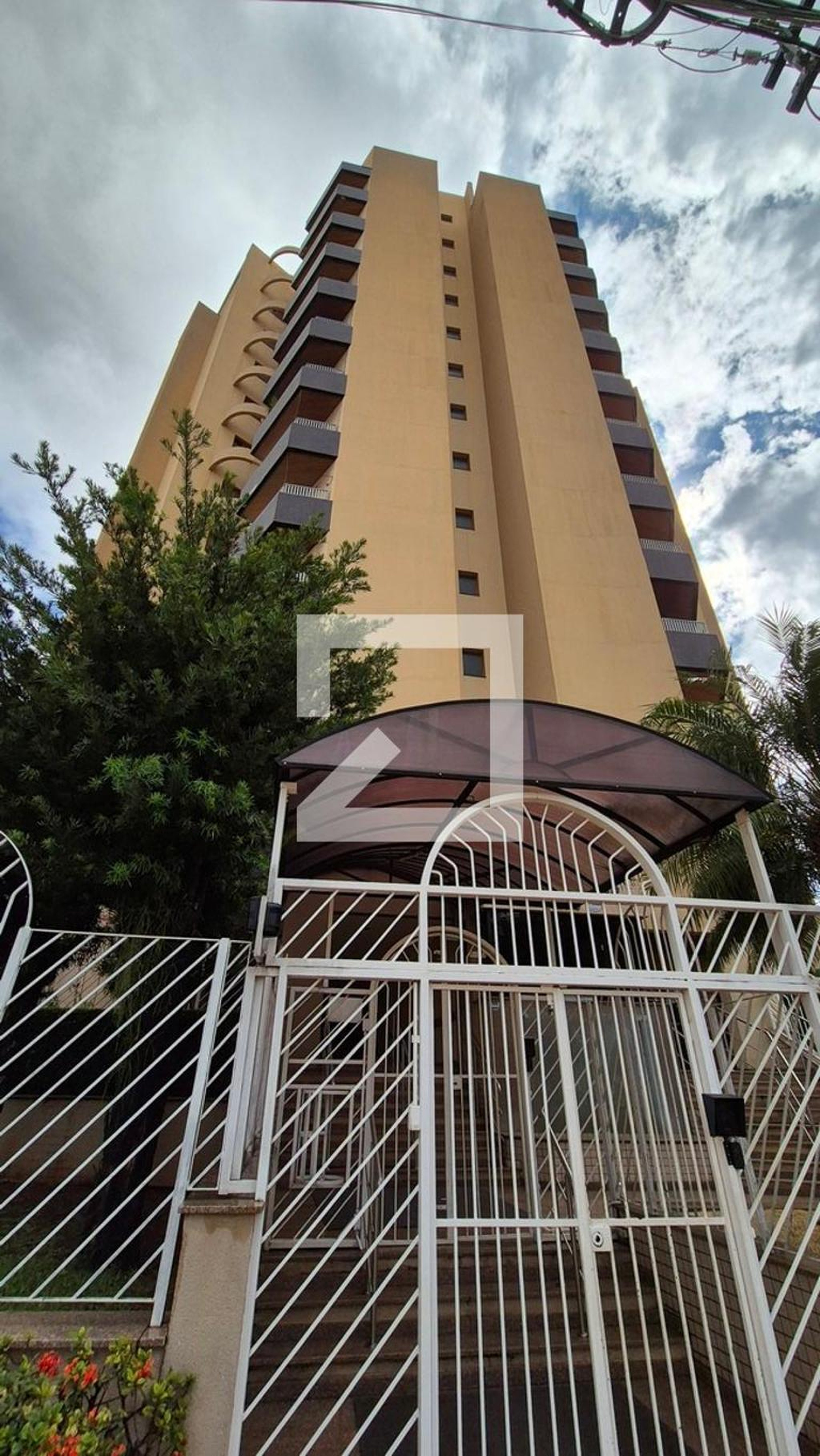 Fachada do Prédio Condomínio Solar das Fontes