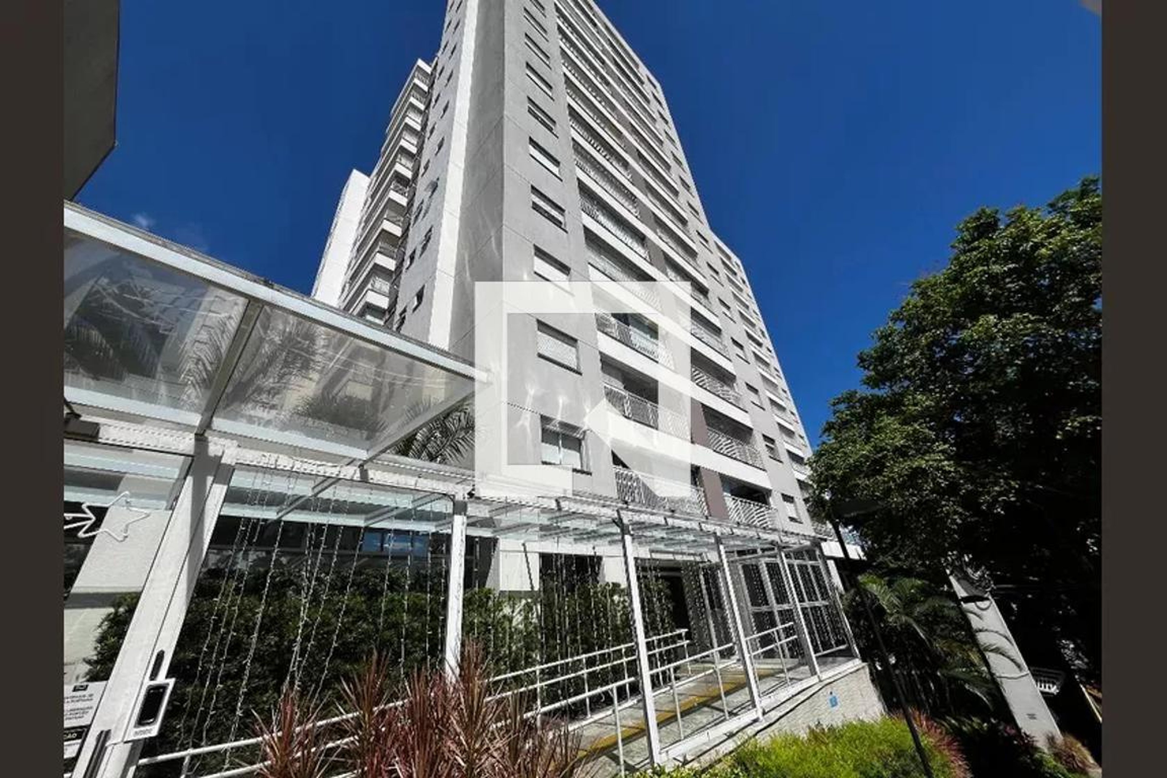 FACHADA Condomínio Scenarium Braz Leme