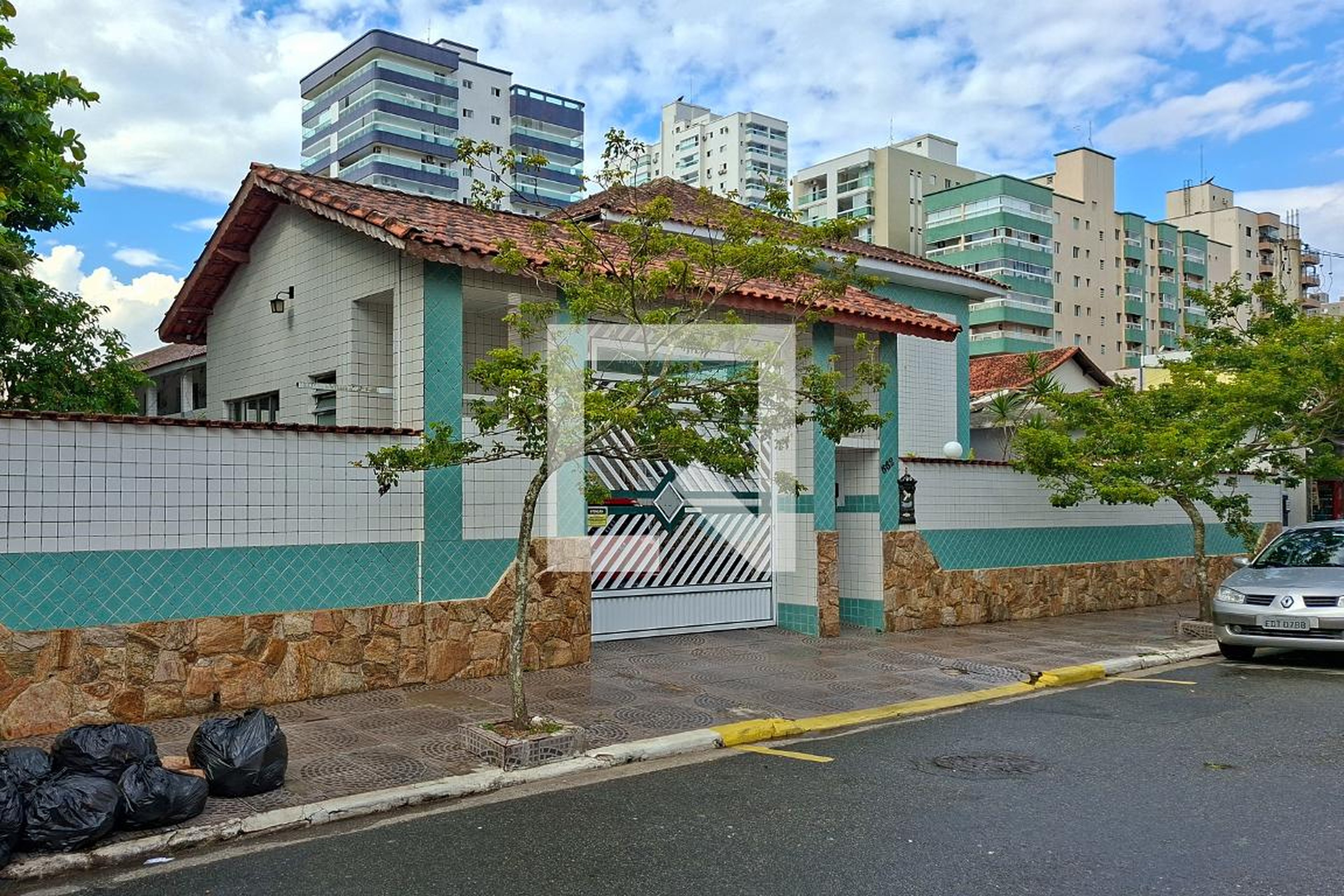 Fachada do Prédio Condomínio Ed. Fernão Dias