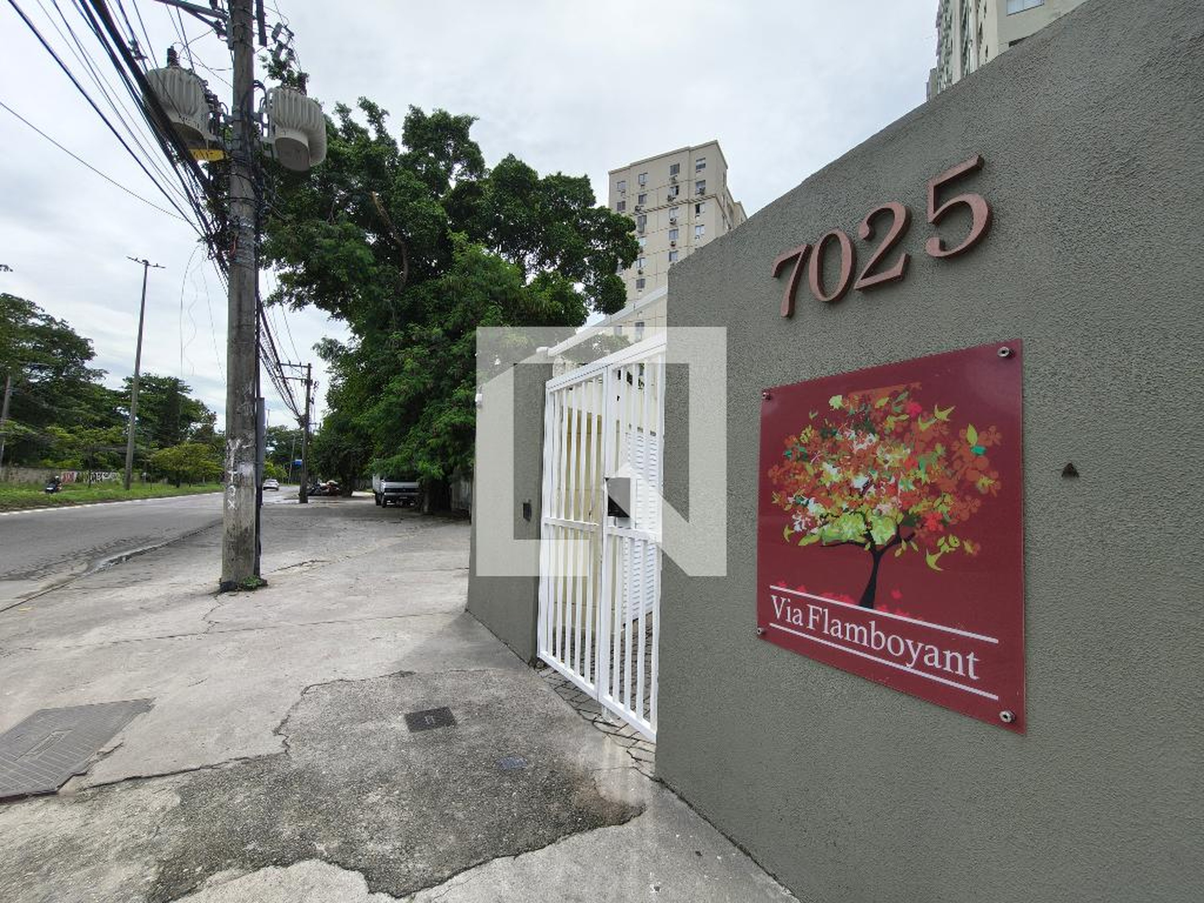 Fachada Condomínio Via Flamboyant