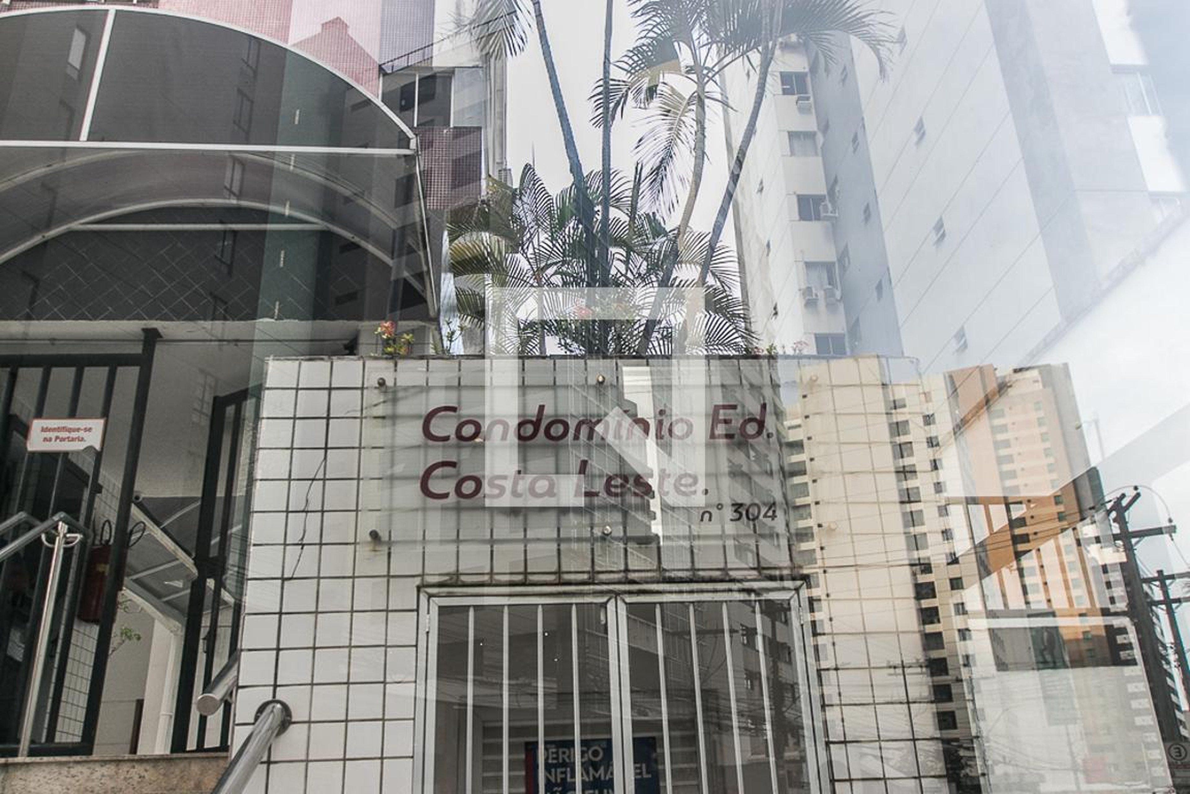 Fachada Condomínio Ed. Costa Leste