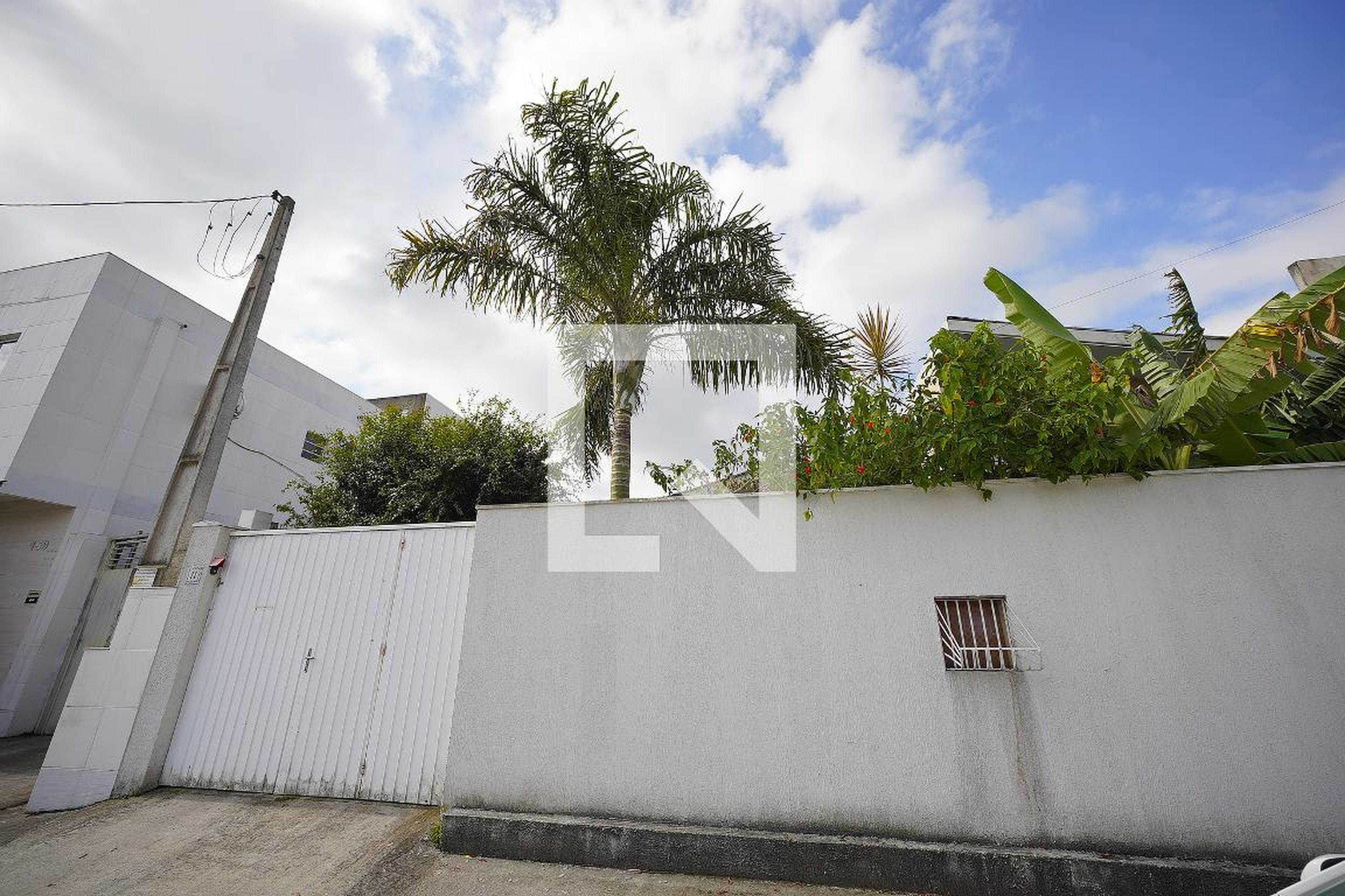 Fachada Condomínio em Servidão Canaã, 11