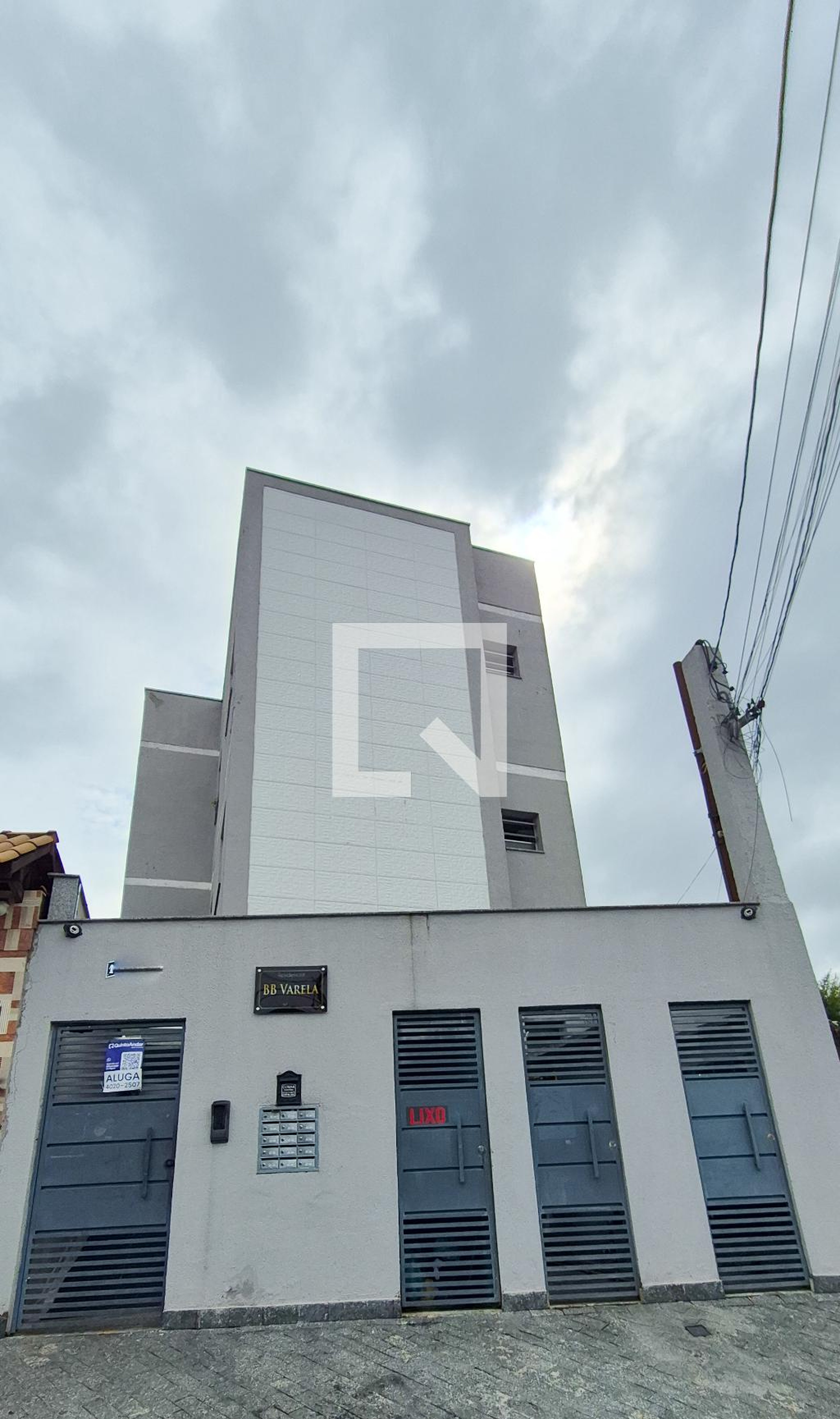 Fachada Condomínio em Rua B. B. Varela, 191