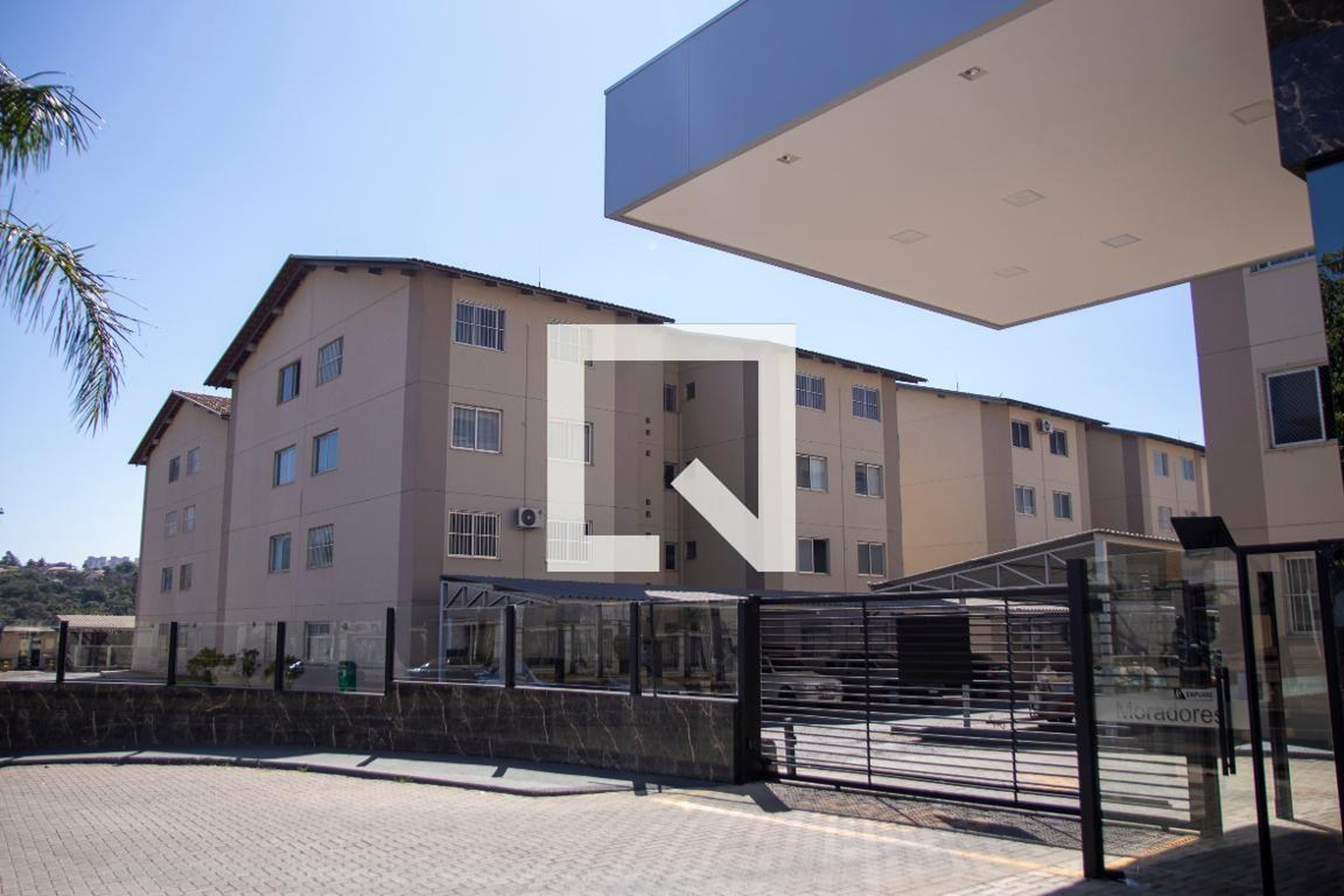 Fachada Condomínio em Avenida Santa Maria, 01