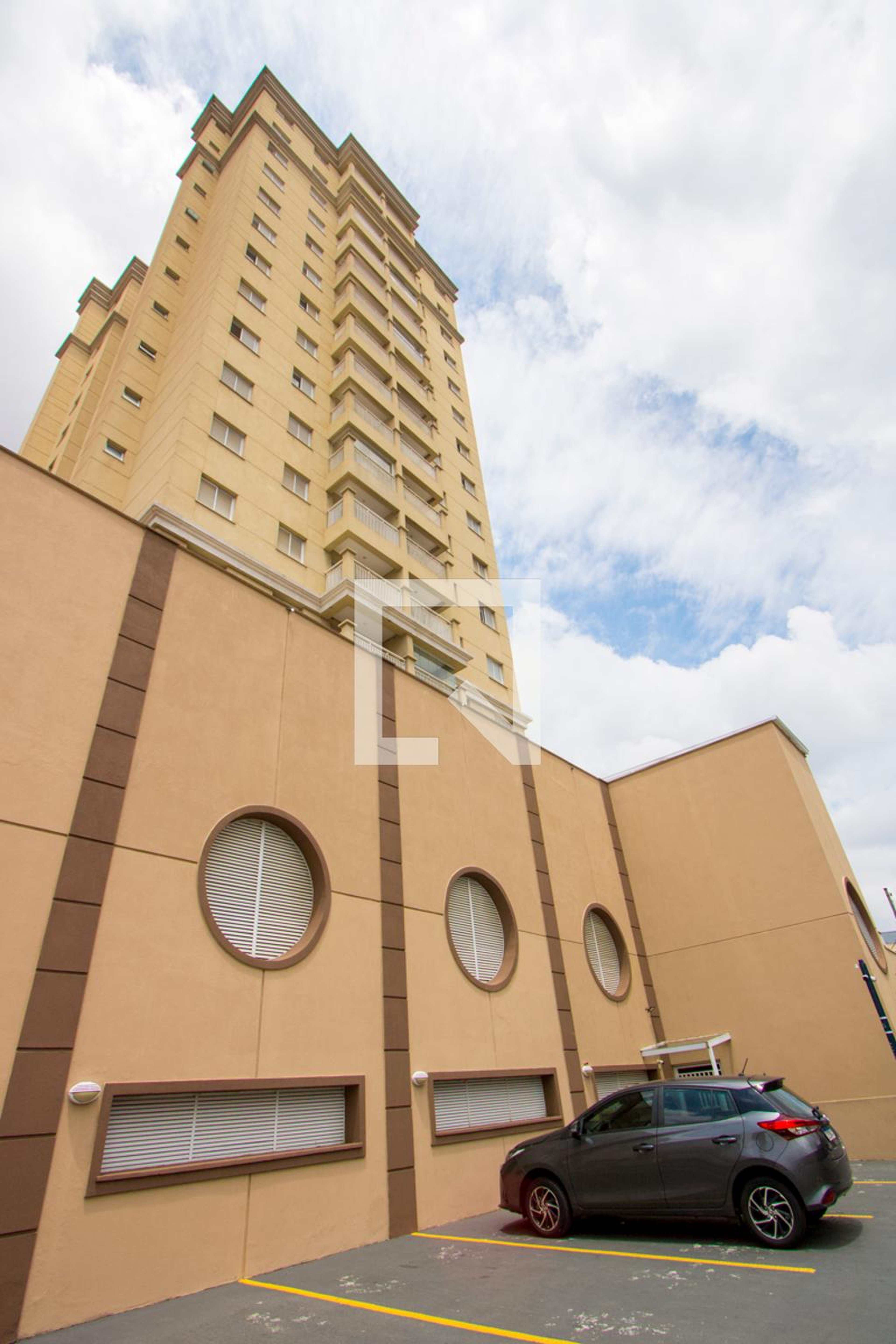 Fachada Condomínio Paranapanema