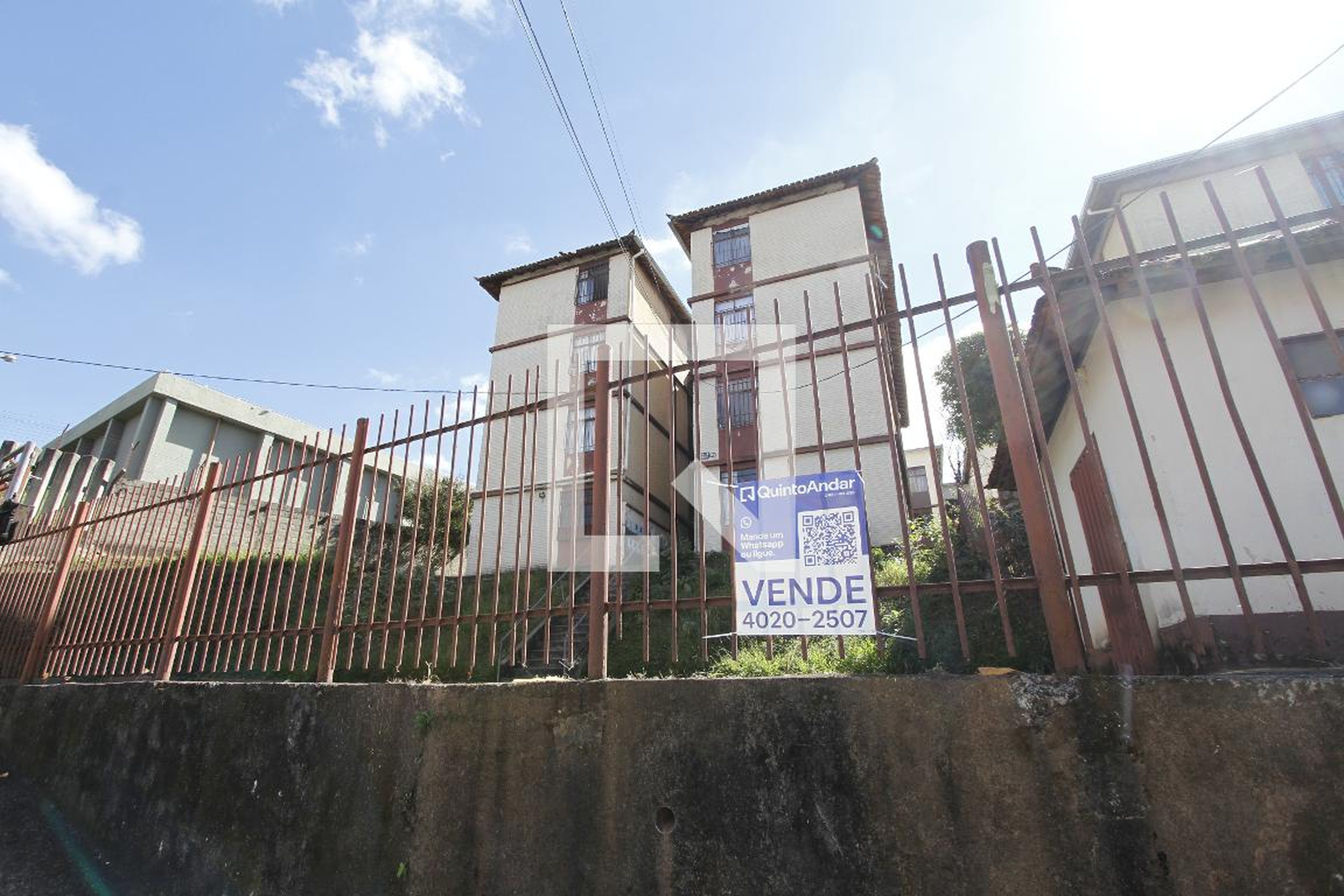 Fachada do Prédio Edifício Queluz