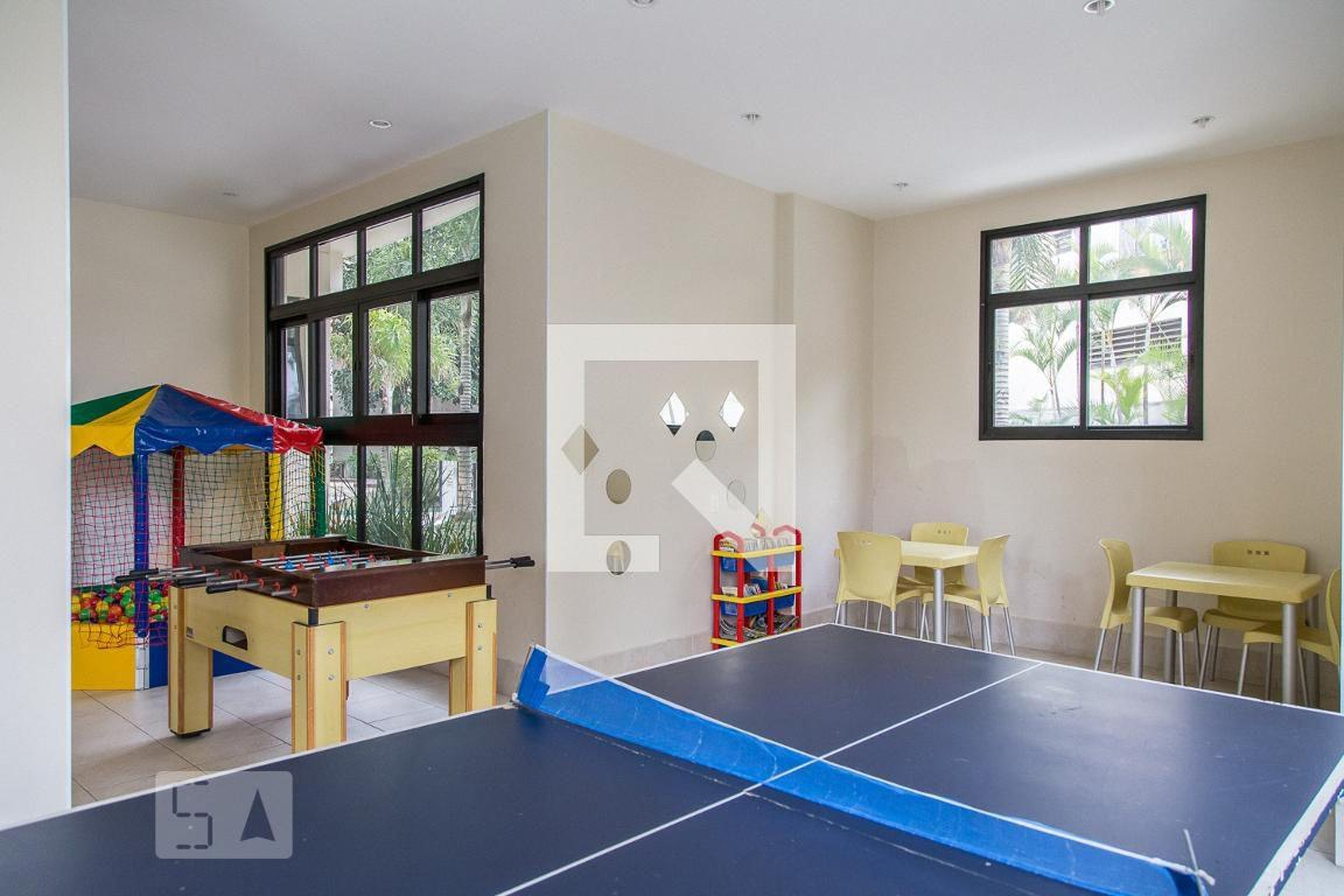 Salão de jogos - Jardim de Mermier