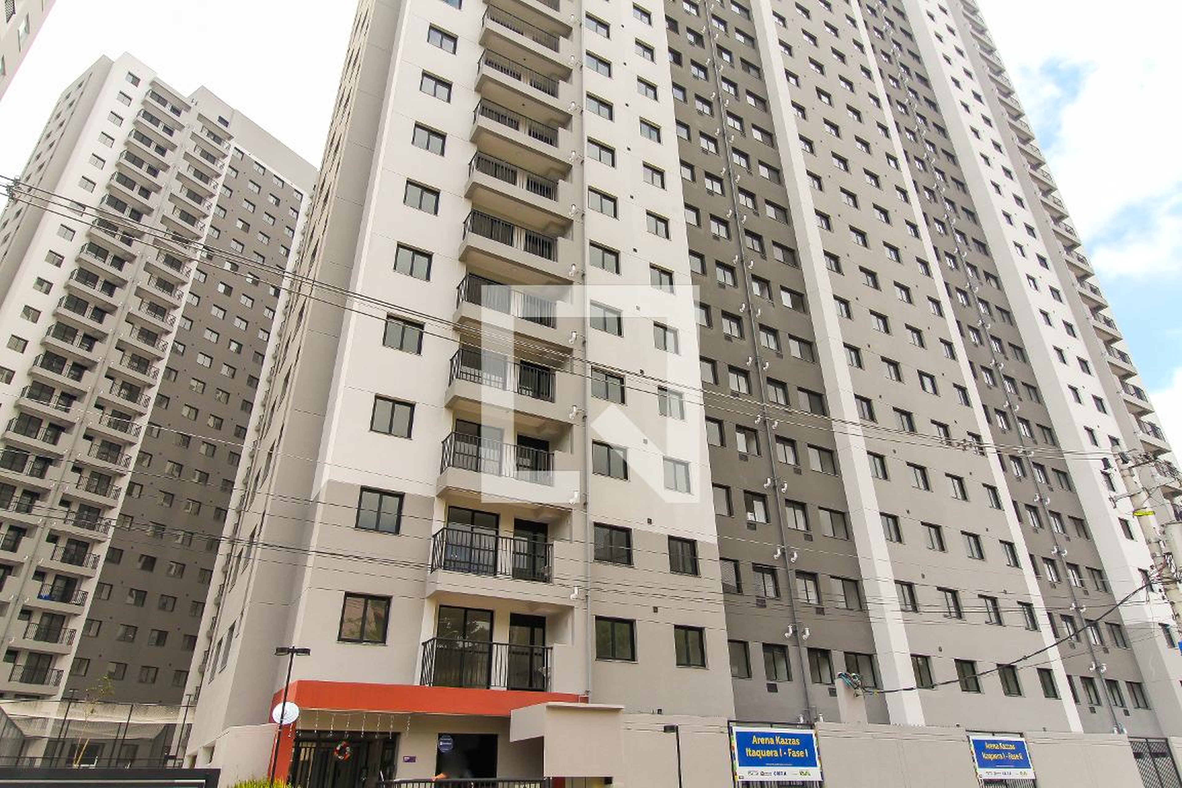 Fachada Condomínio em Avenida José Pinheiro Borges, 480