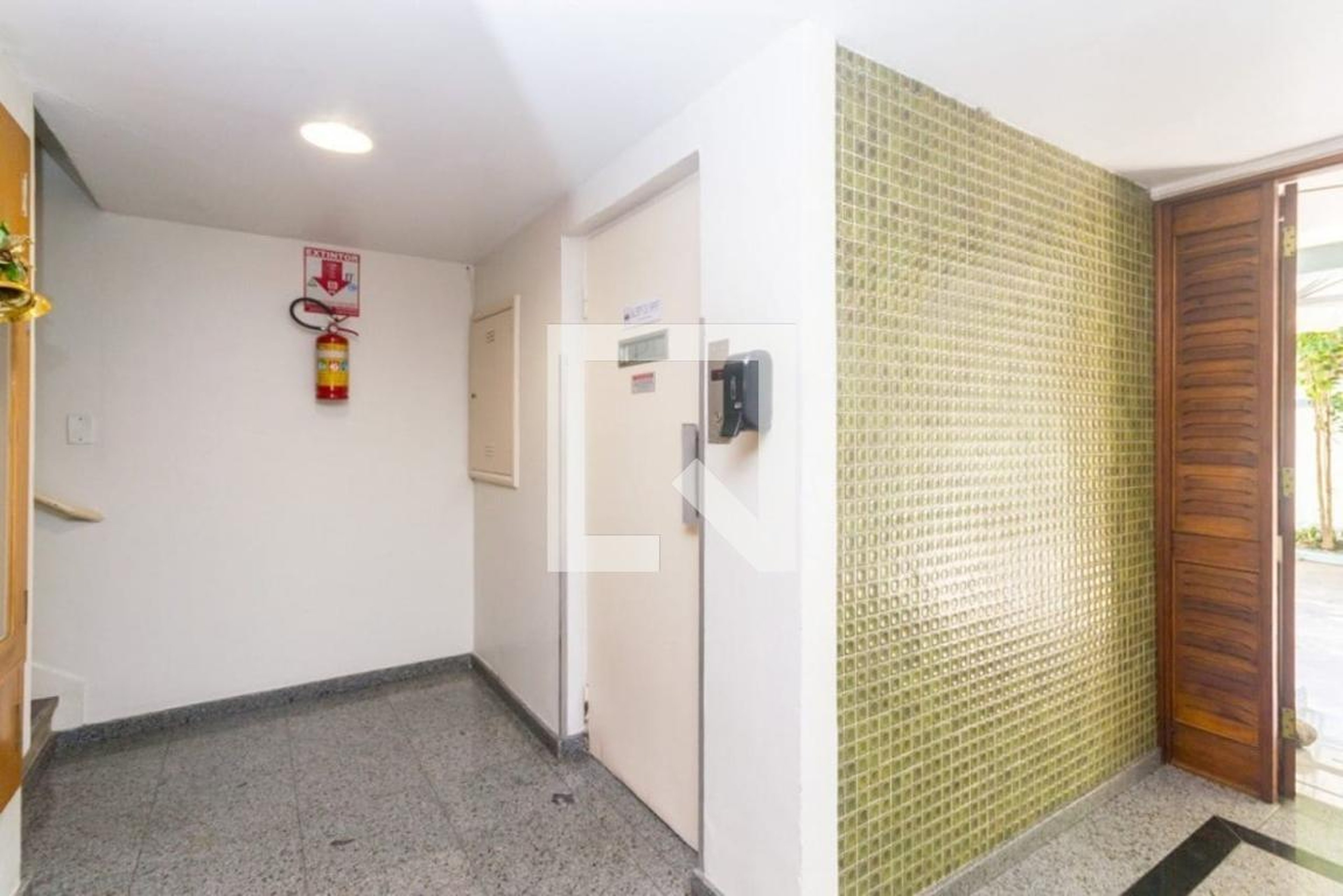 Hall - Damasco