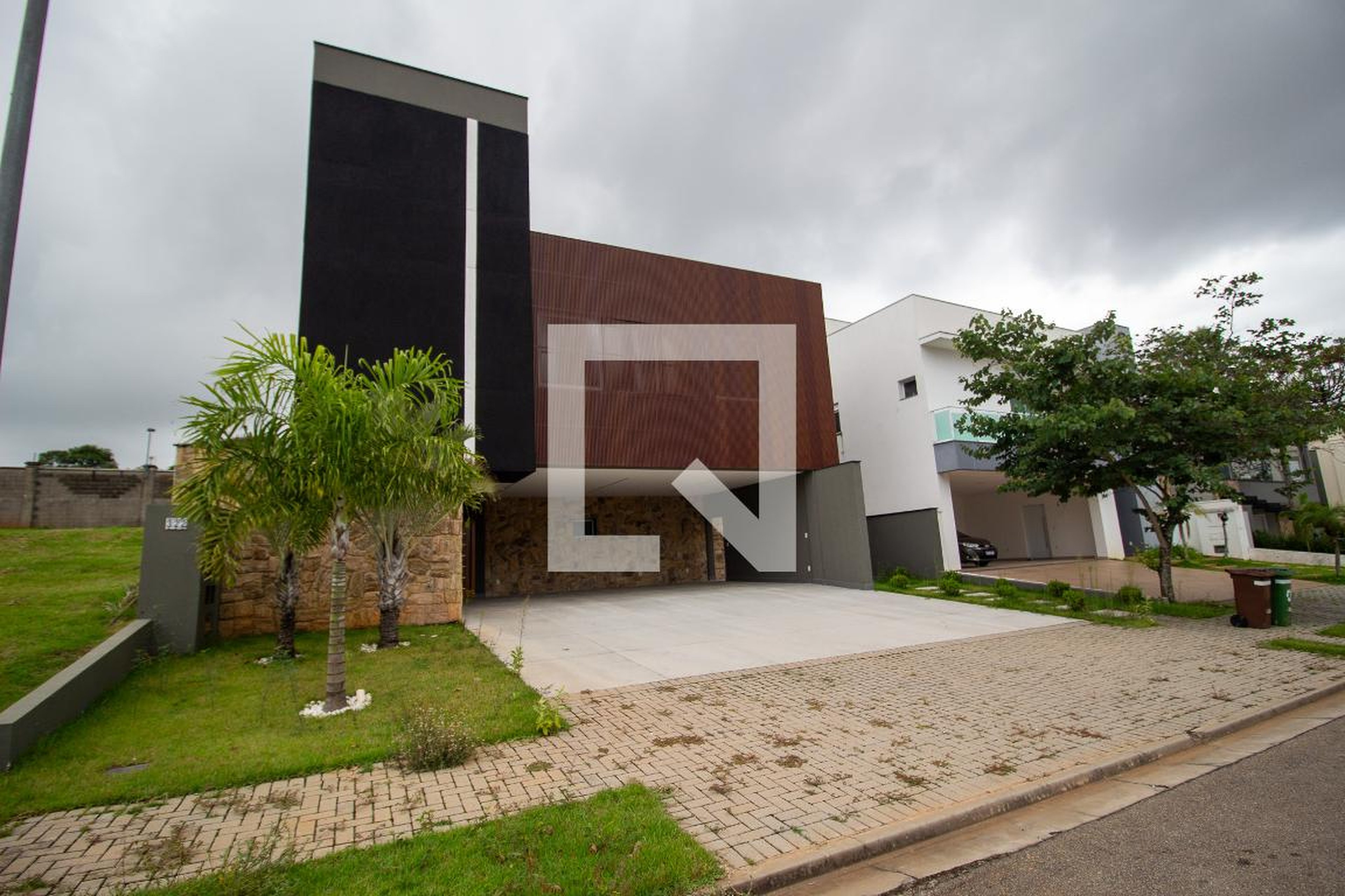 Fachada Condomínio em Alameda Lisboa, 322