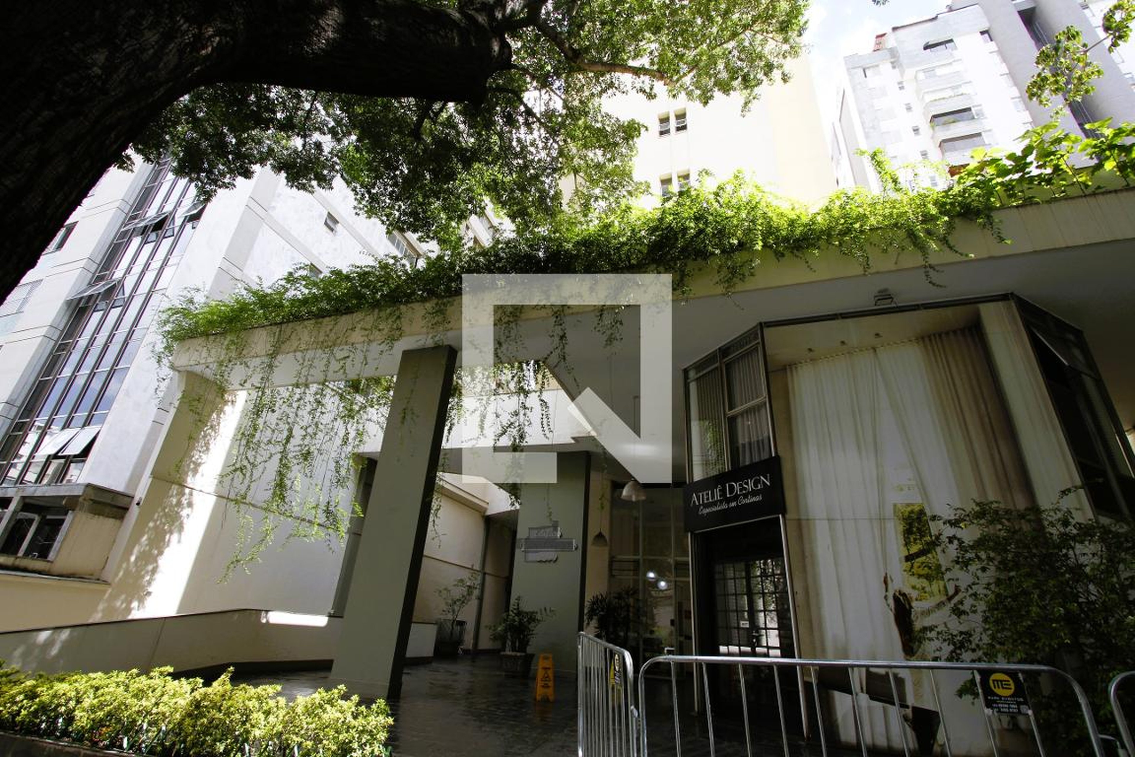 Fachada Edifício Gonçalves Dias