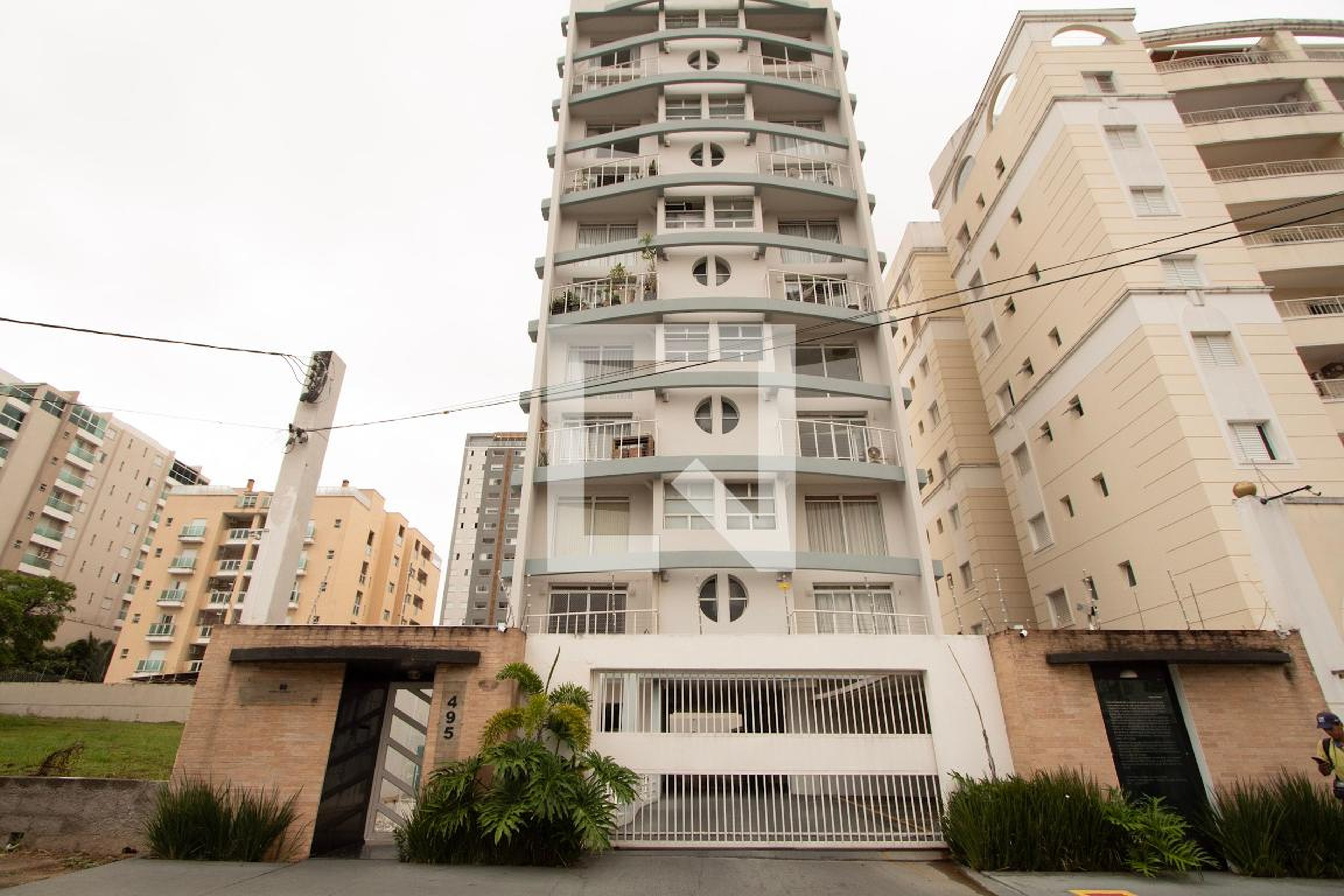 Fachada Condomínio Highlanders Loft