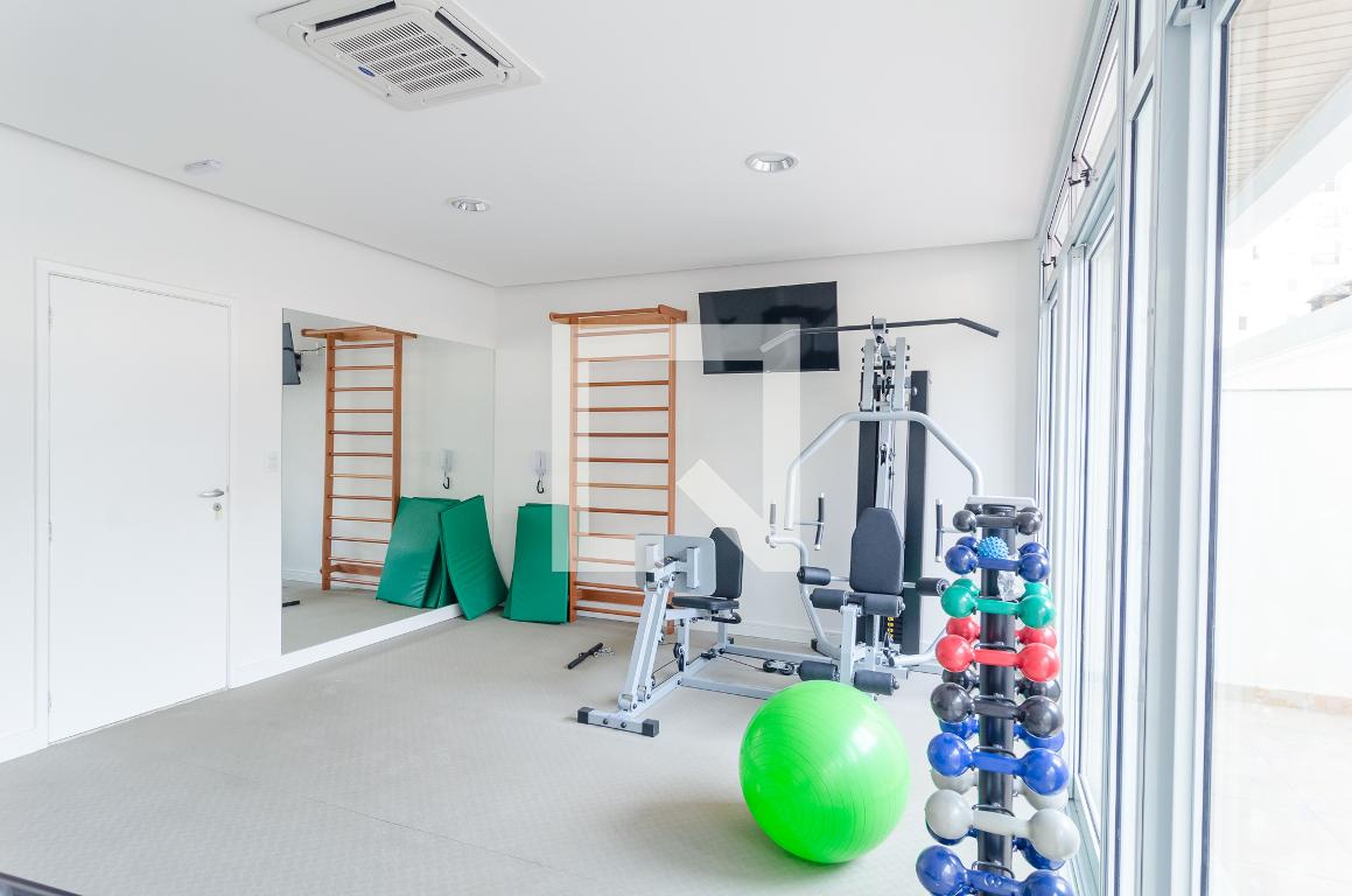 Academia - Edifício Jabuticabeiras