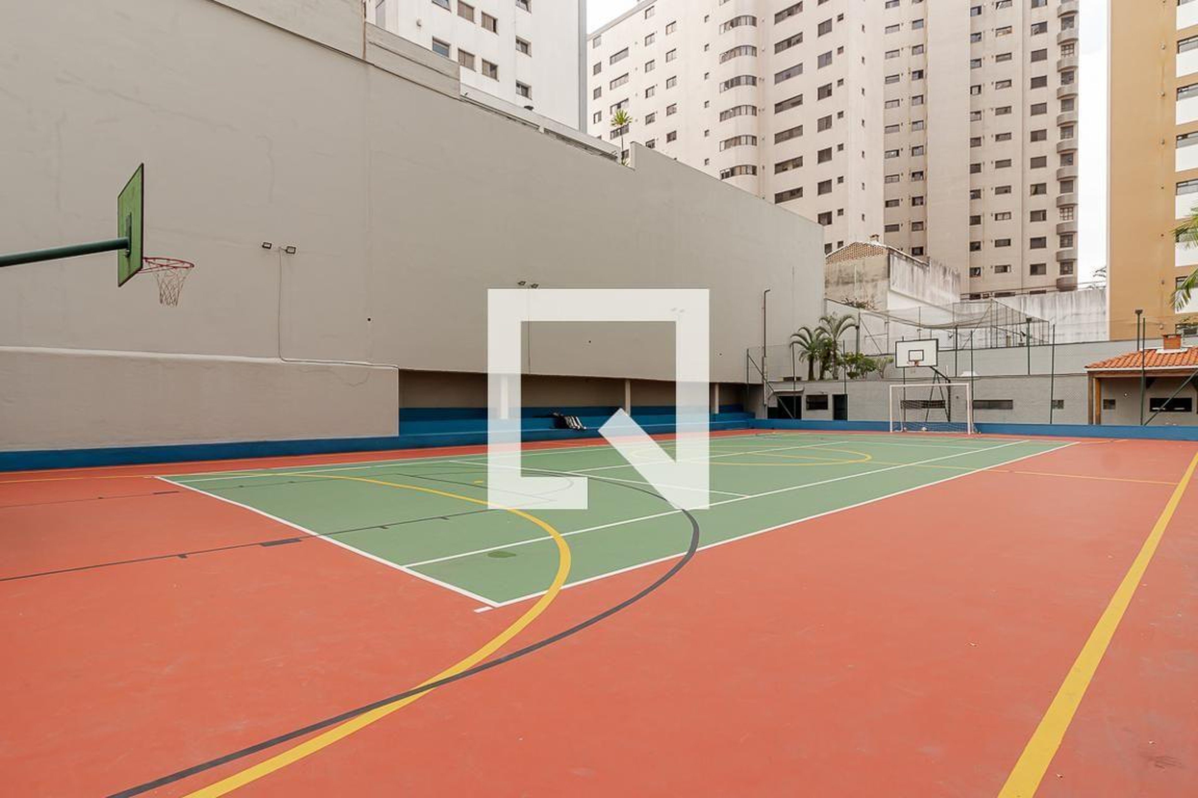 Quadra Esportiva - Edifício La Residence