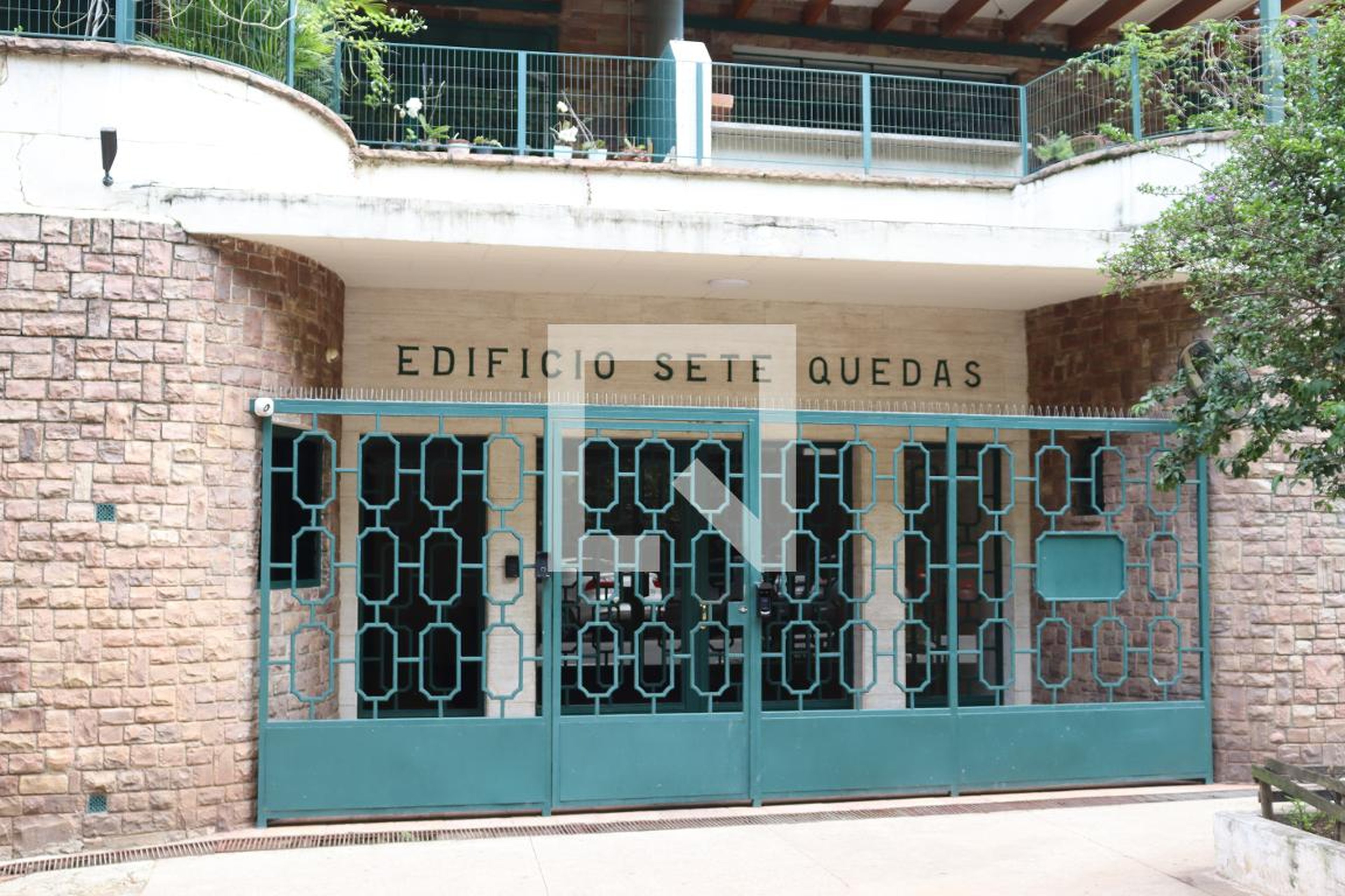 Fachada Edifício Sete Quedas