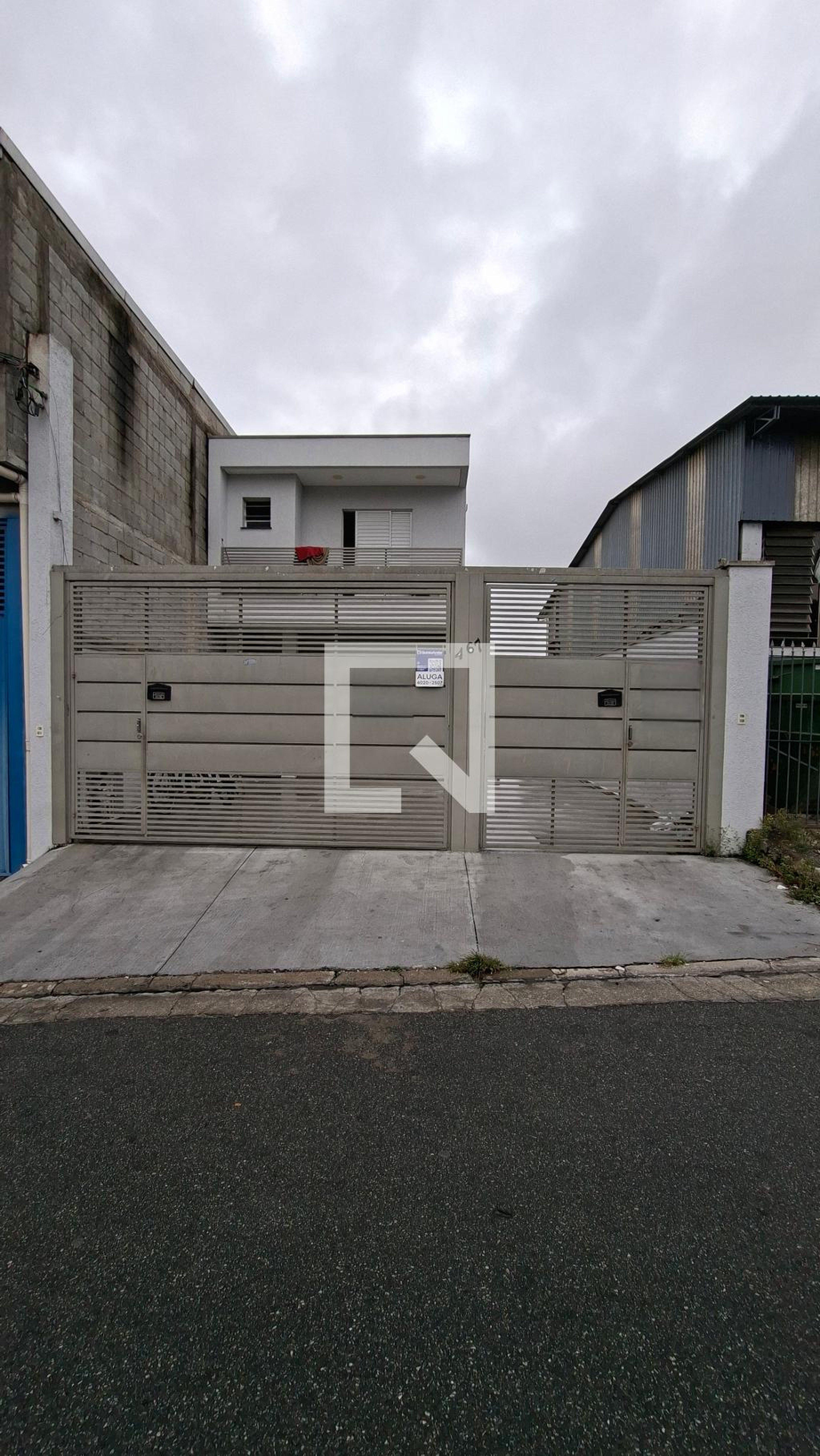 Fachada do Prédio Condomínio em Rua Meca, 467