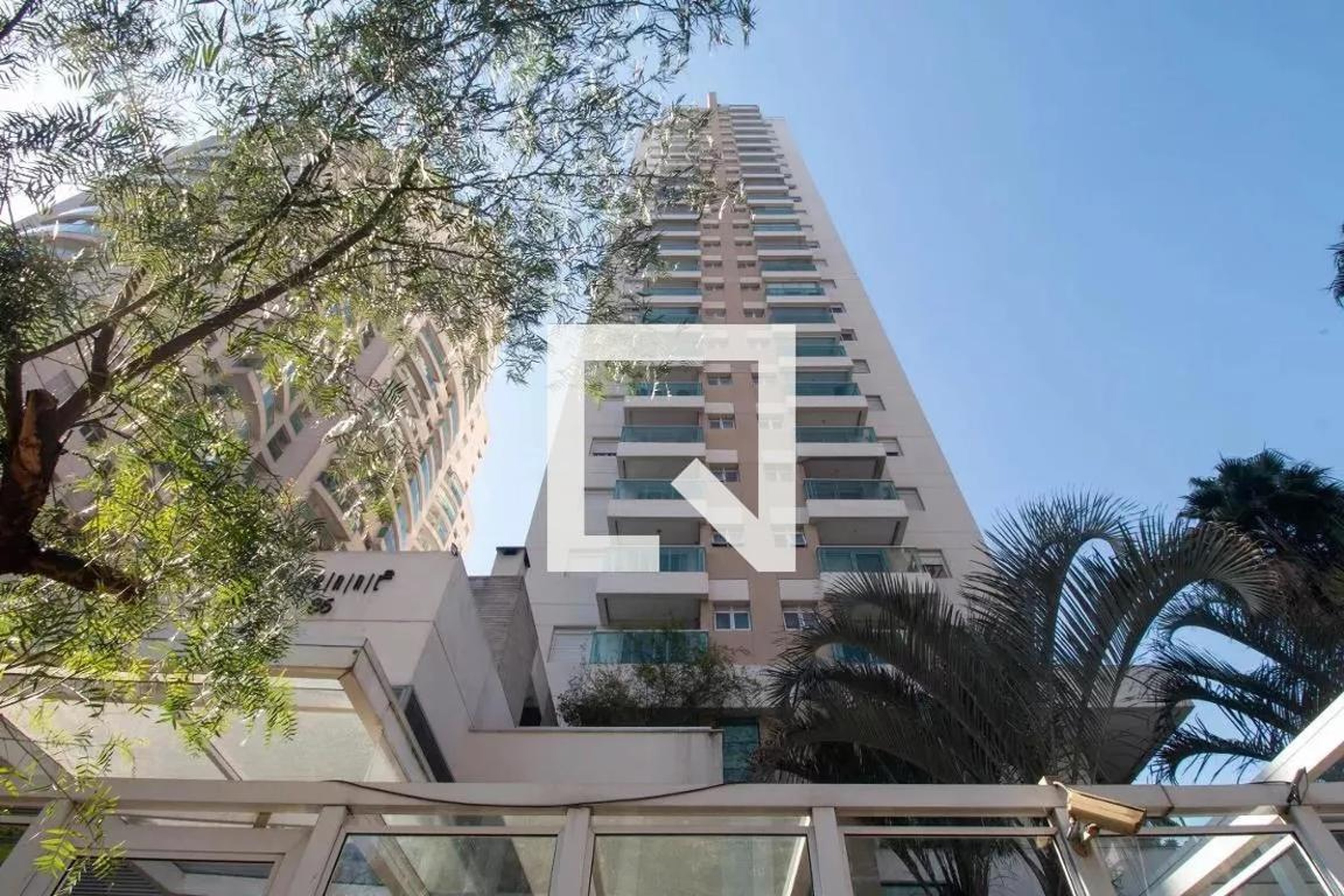 Fachada Condomínio Square 2