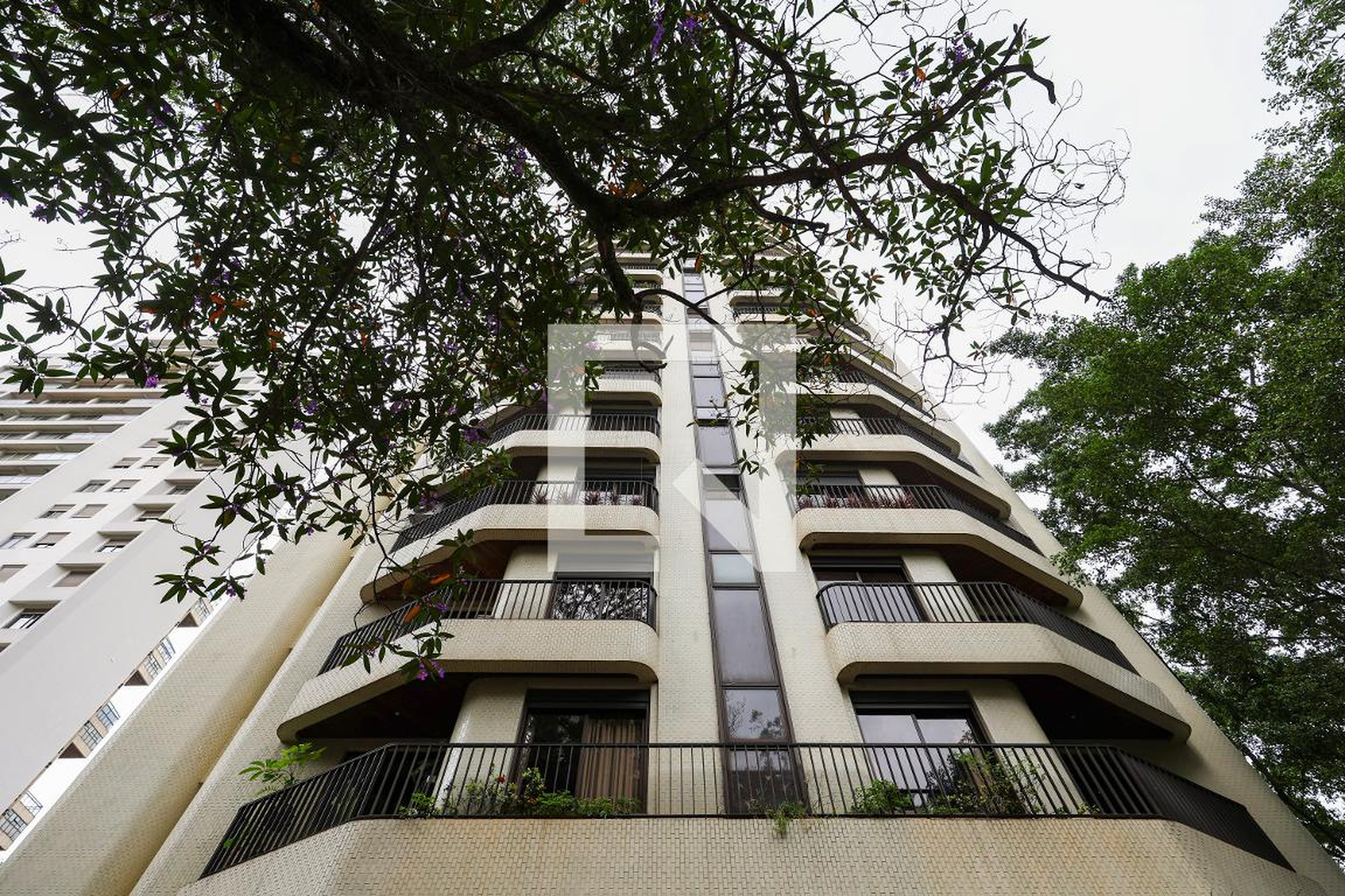 Fachada Edifício Maison Rive Gauche