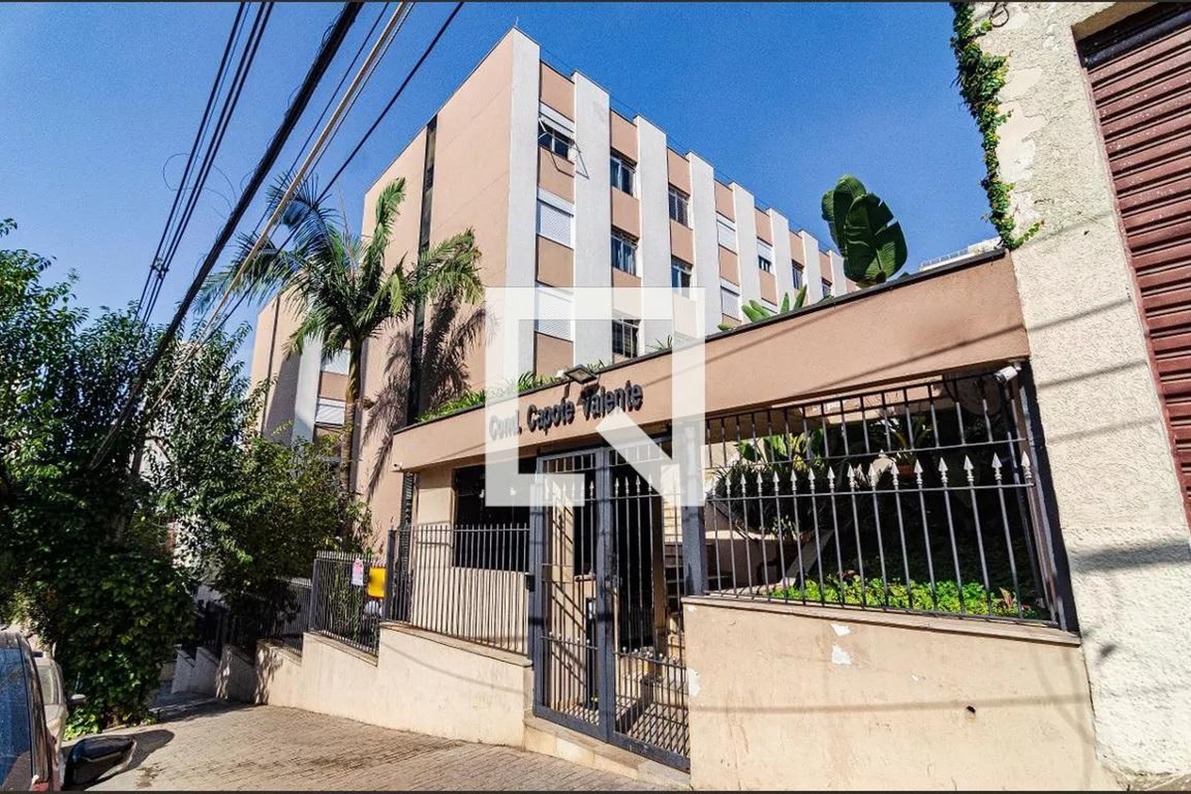 Fachada Edifício Capote Valente