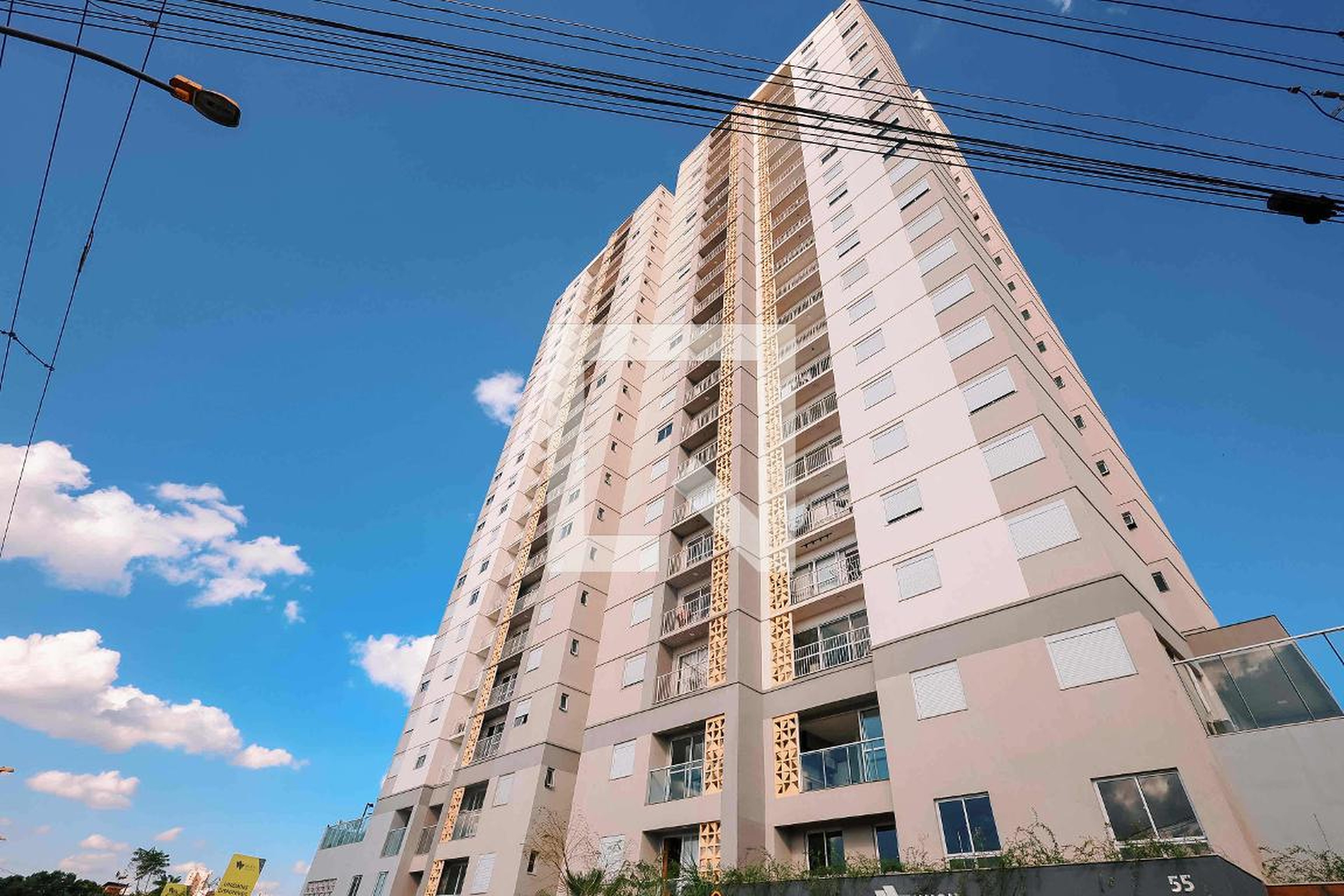 Fachada do Prédio Condomínio em Rua 250, 0