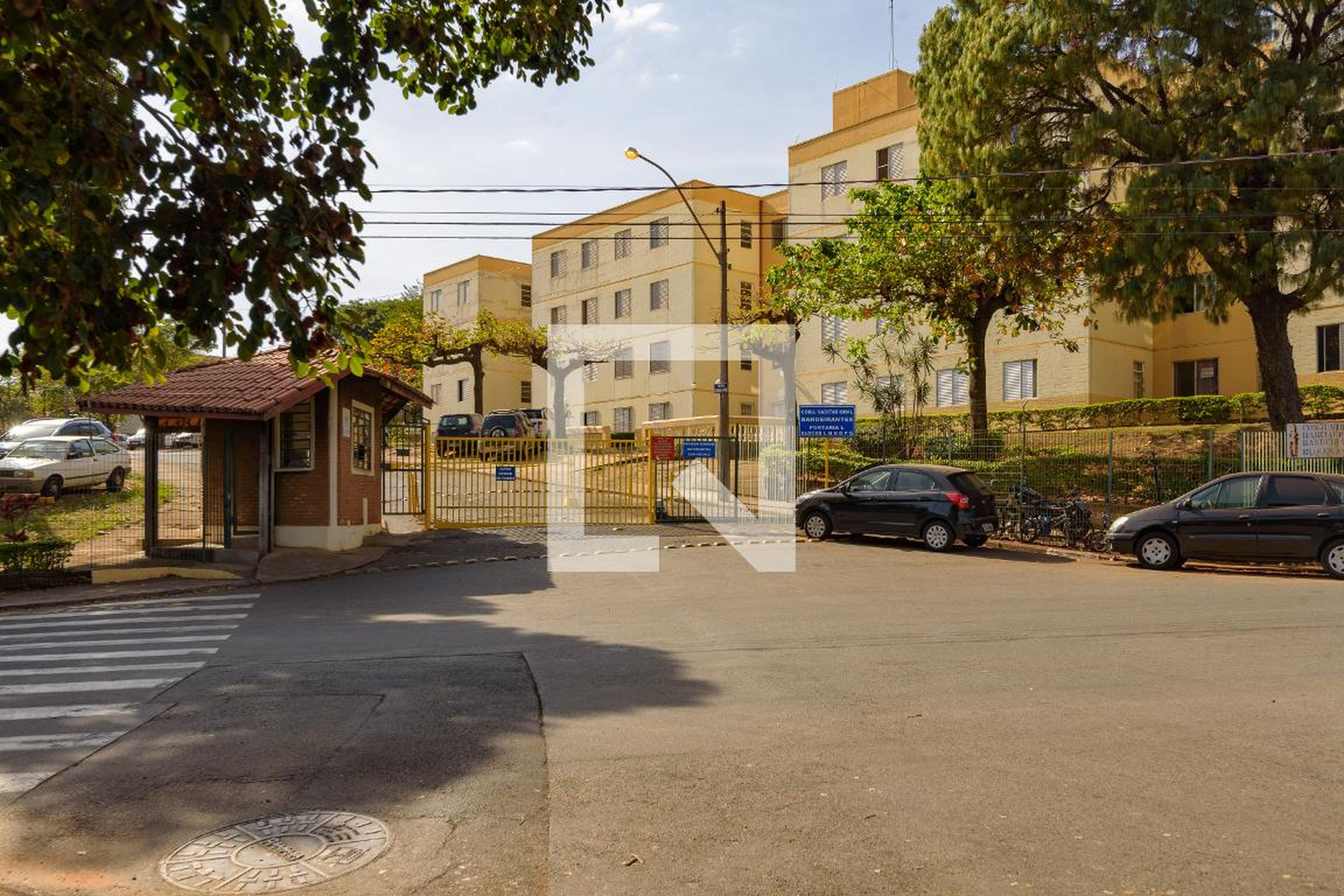 Fachada do Prédio Condomínio Conjunto Residêncial Bandeirantes