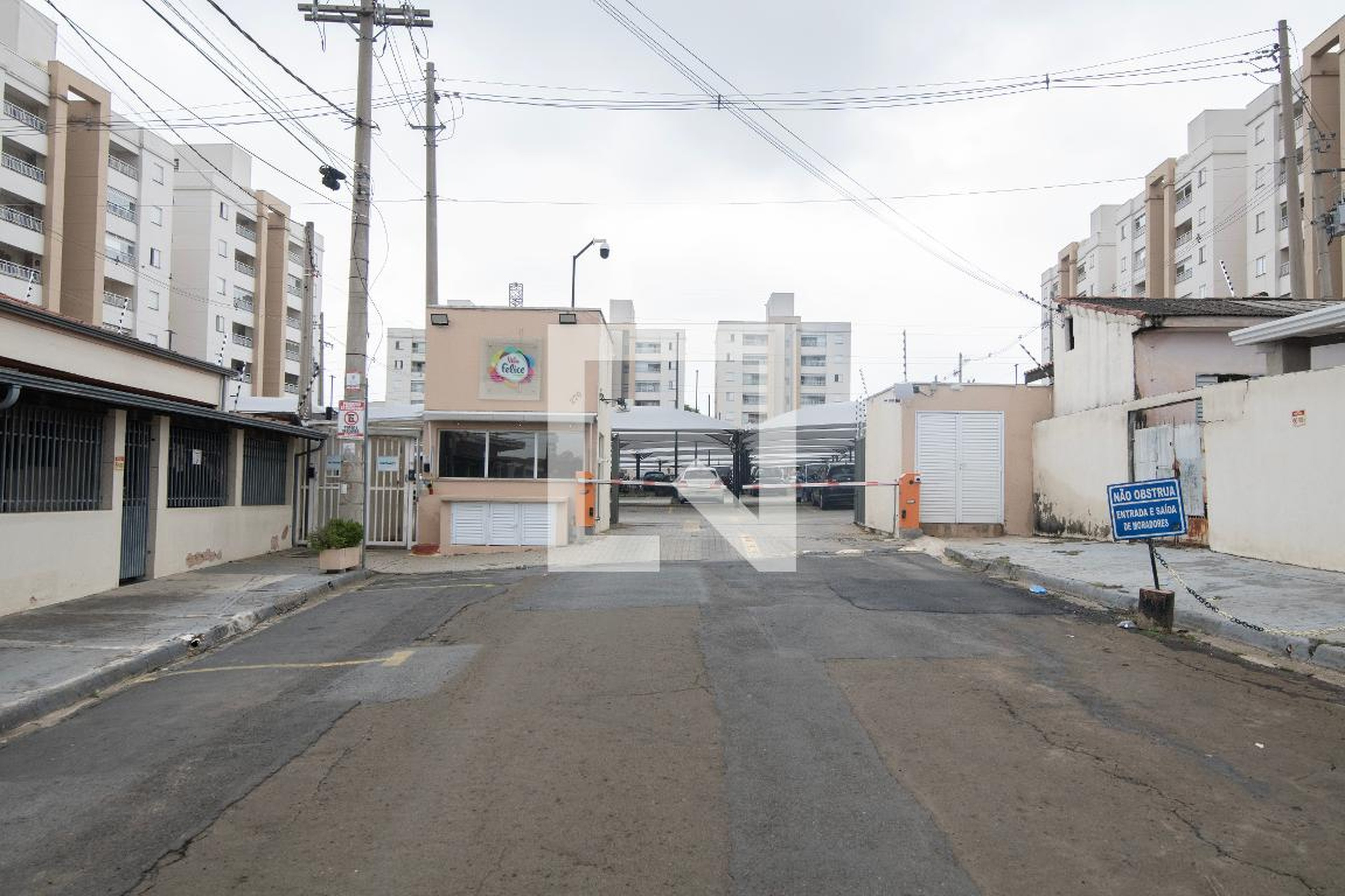 Fachada do Condomínio Condomínio Vila Felice