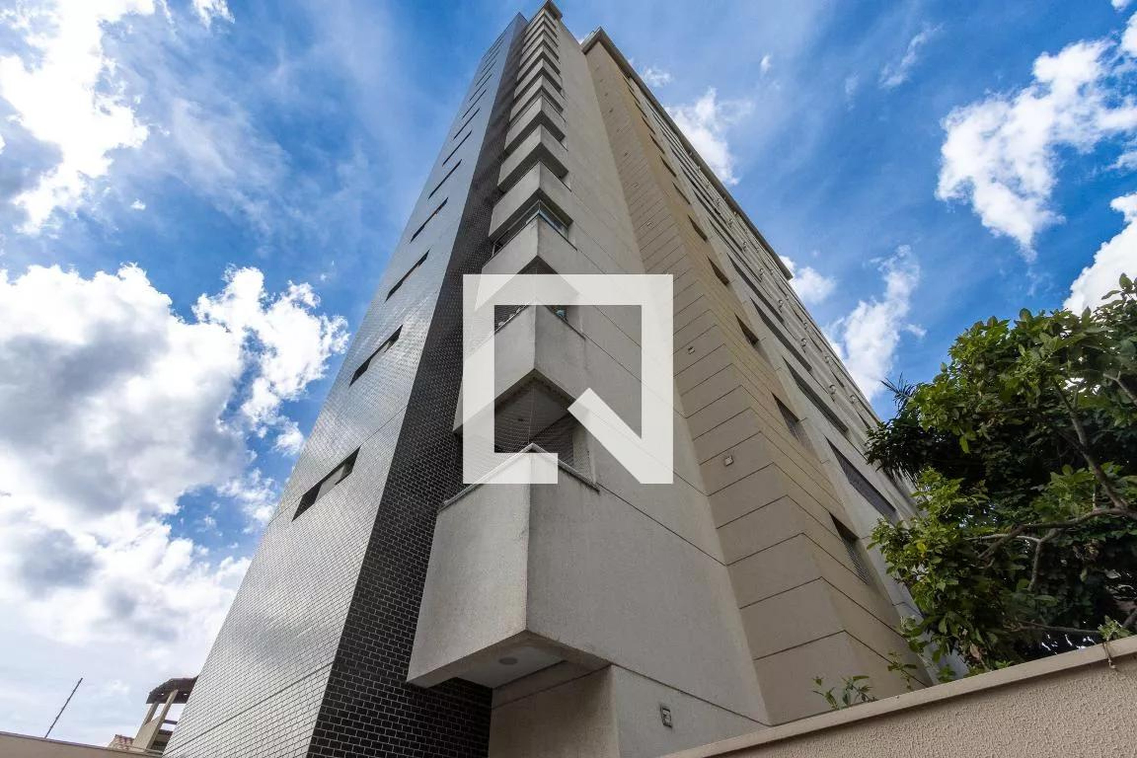 Fachada Condomínio Joy Vila Romana