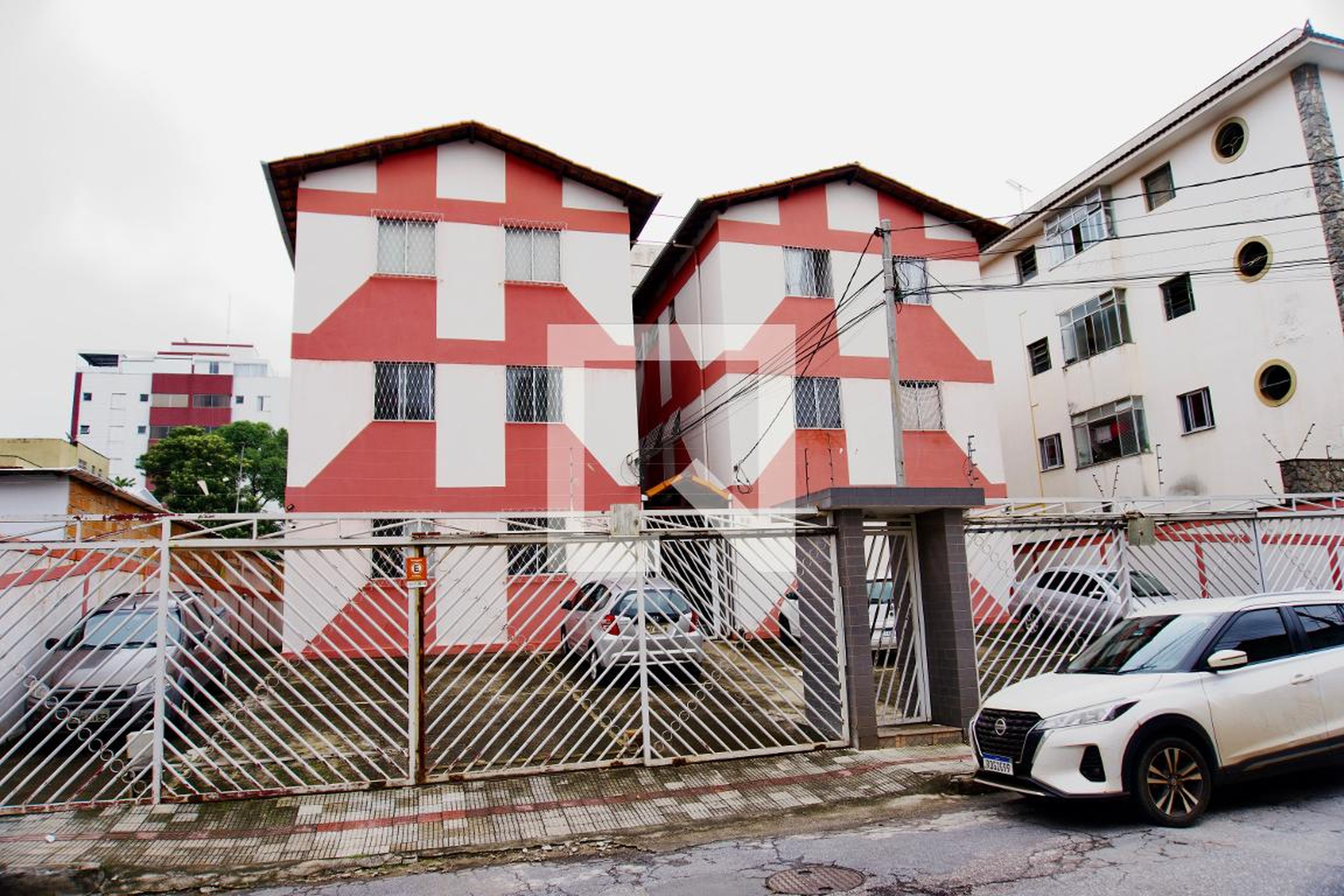 Fachada do Prédio Condomínio em Rua Aspásia, 39