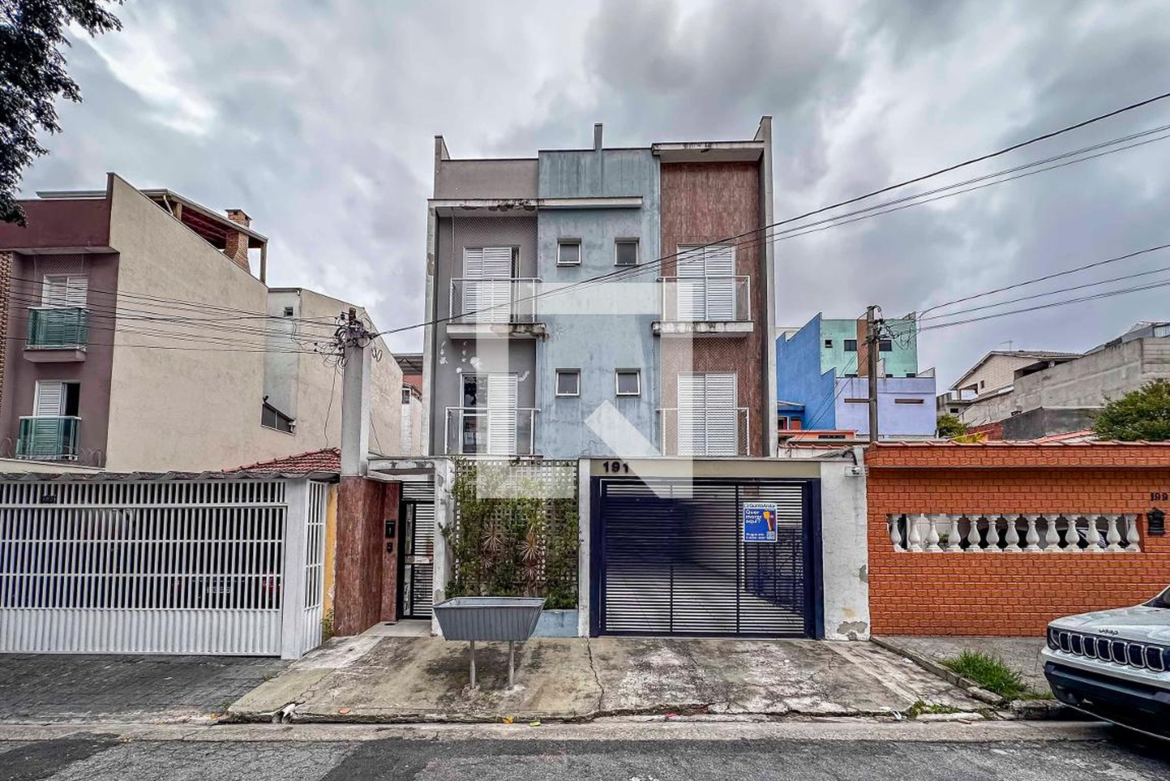 Fachada Condomínio em Rua Grécia, 191