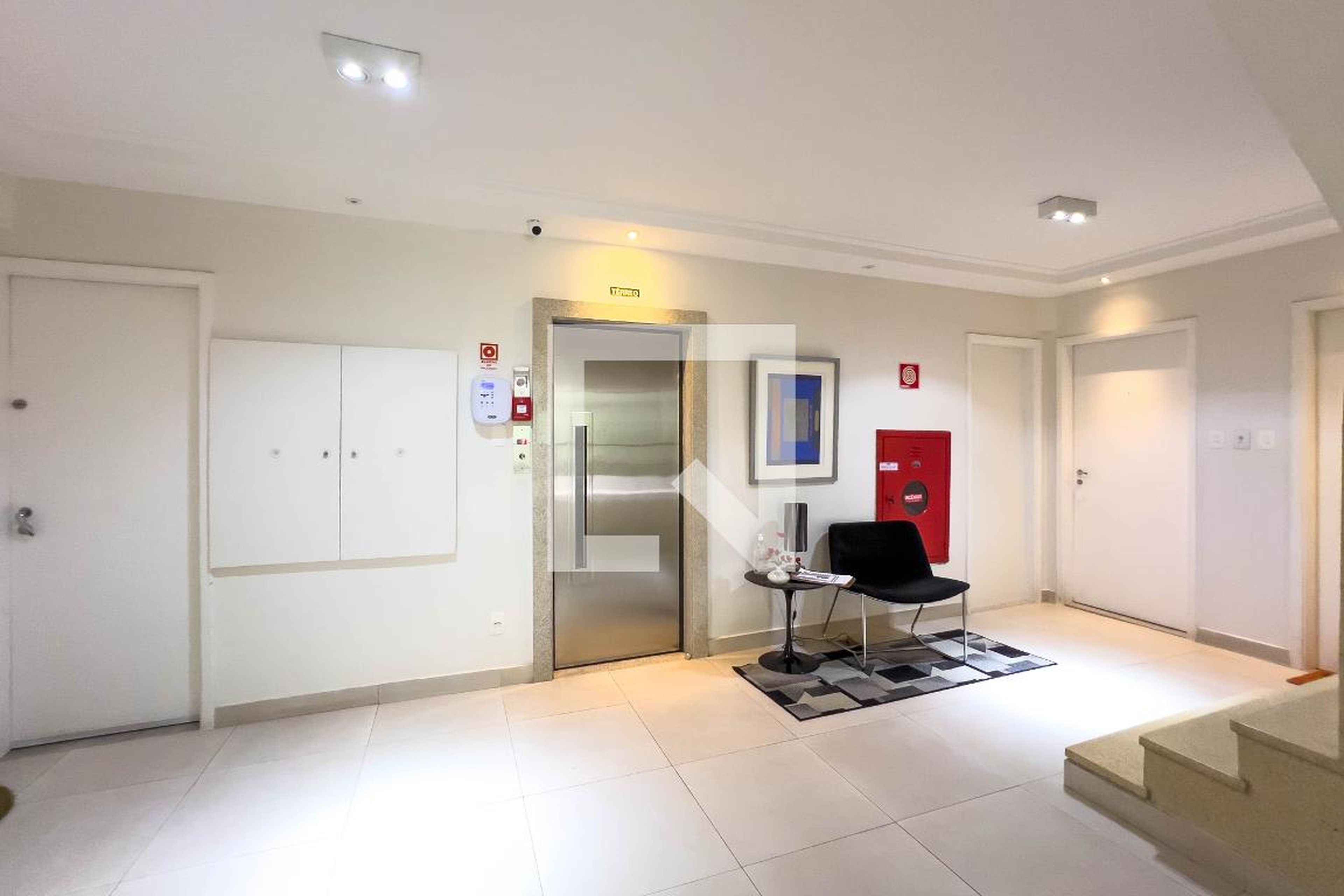 Hall de entrada - Edifício Milton Lerner