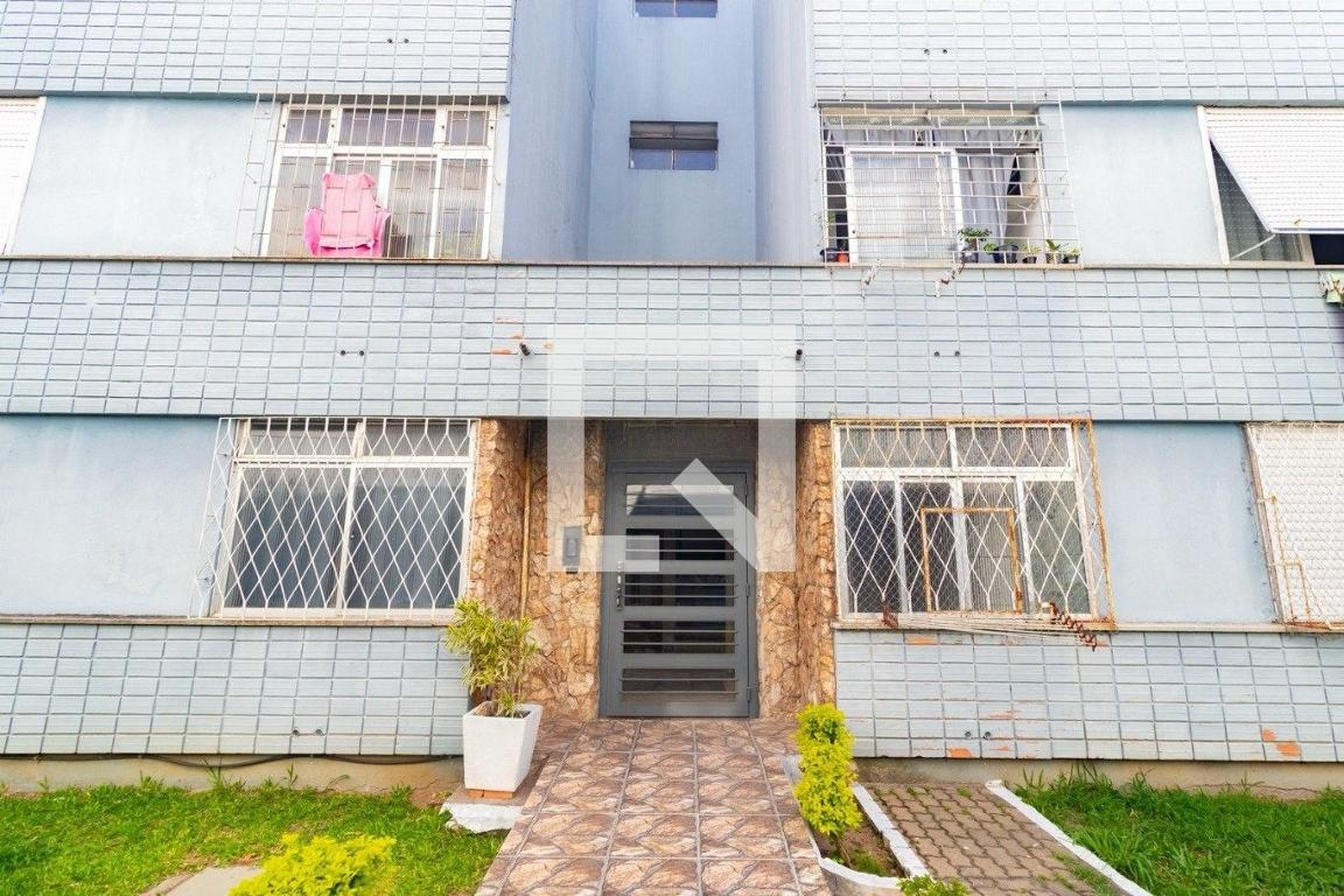 Fachada Condomínio em Rua Padre Ângelo Corso, 45