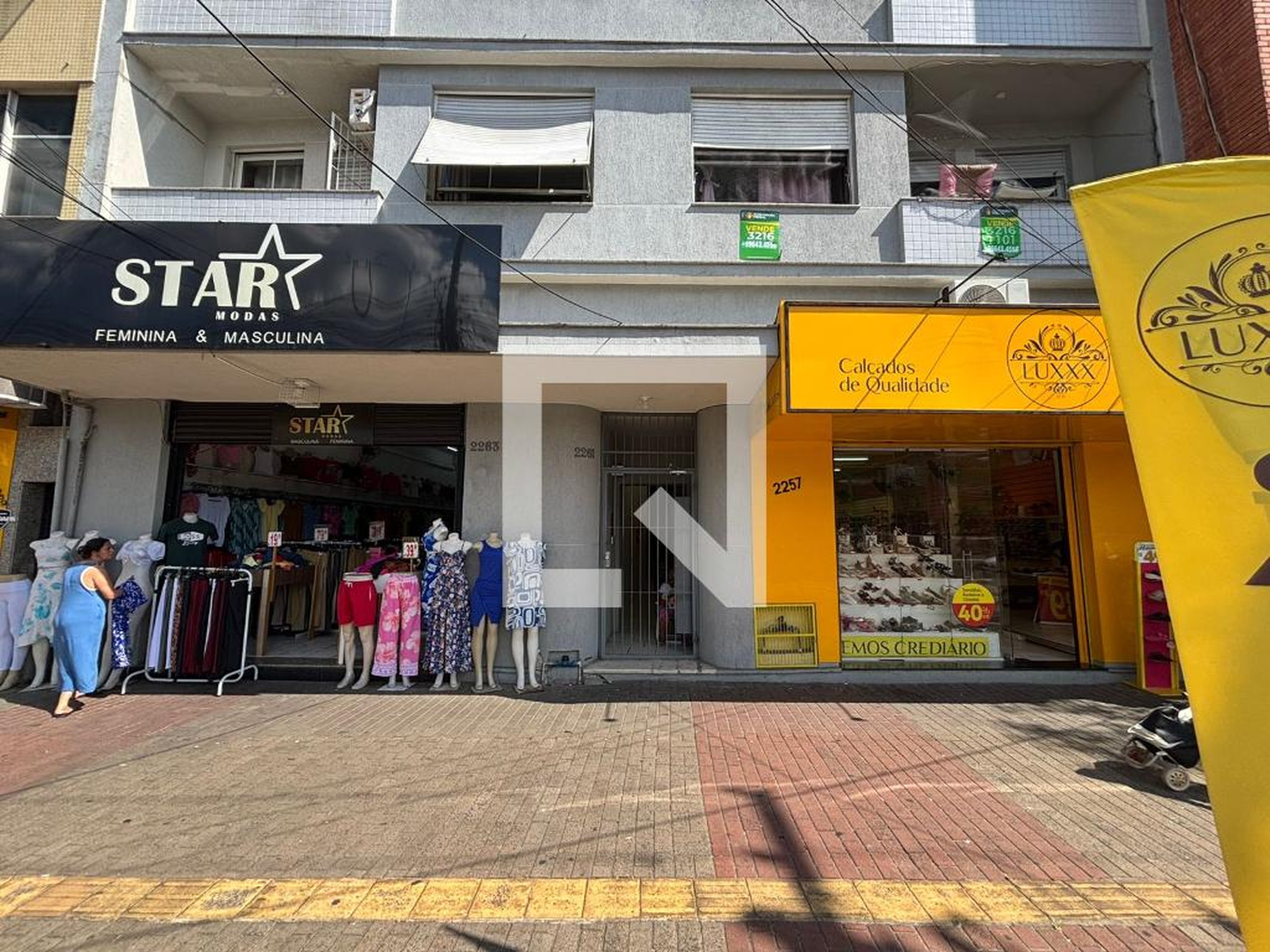 Fachada Condomínio em Avenida Assis Brasil, 2261