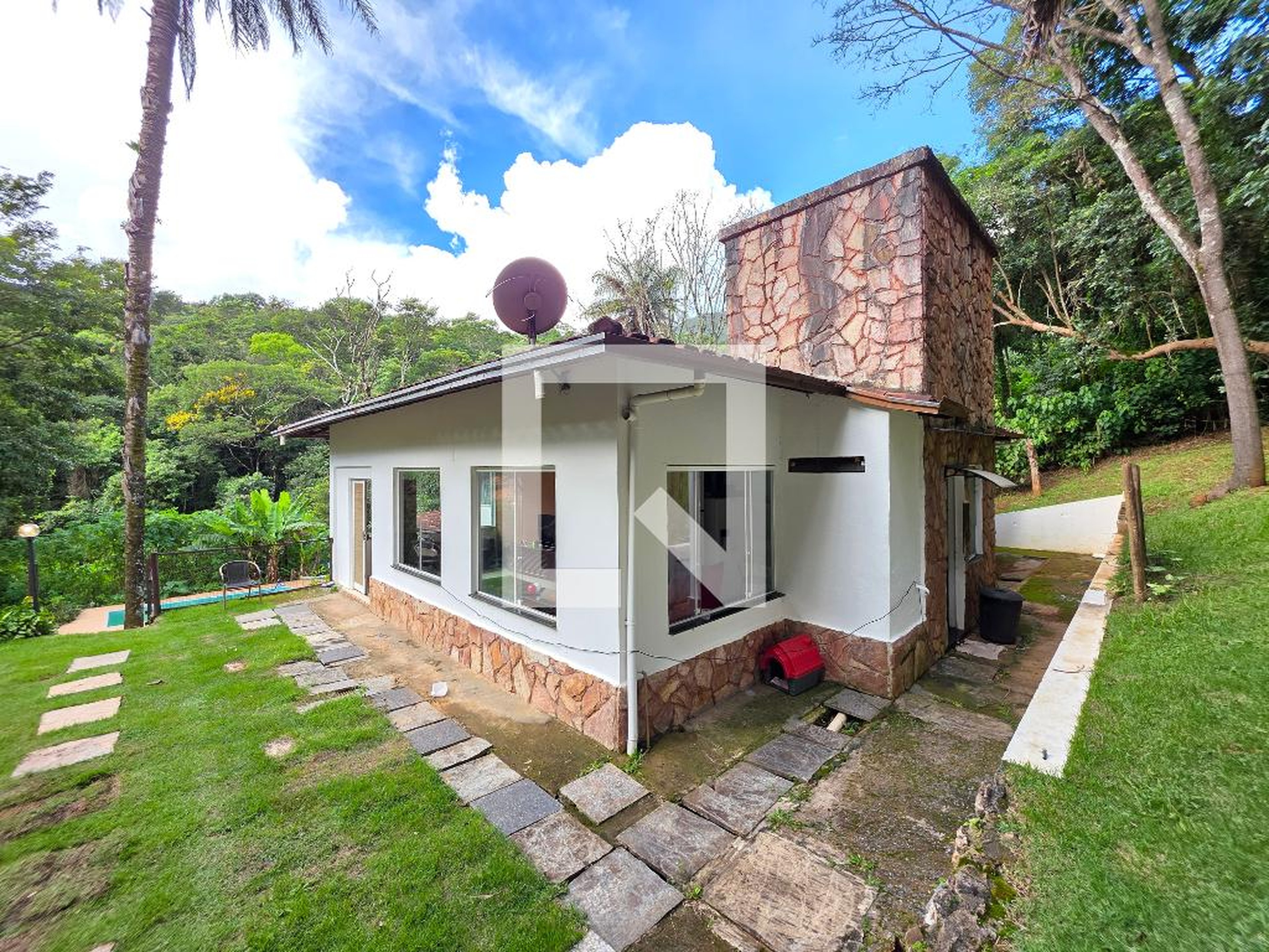 Fachada Condomínio em Alameda dos Uirapurus, 140