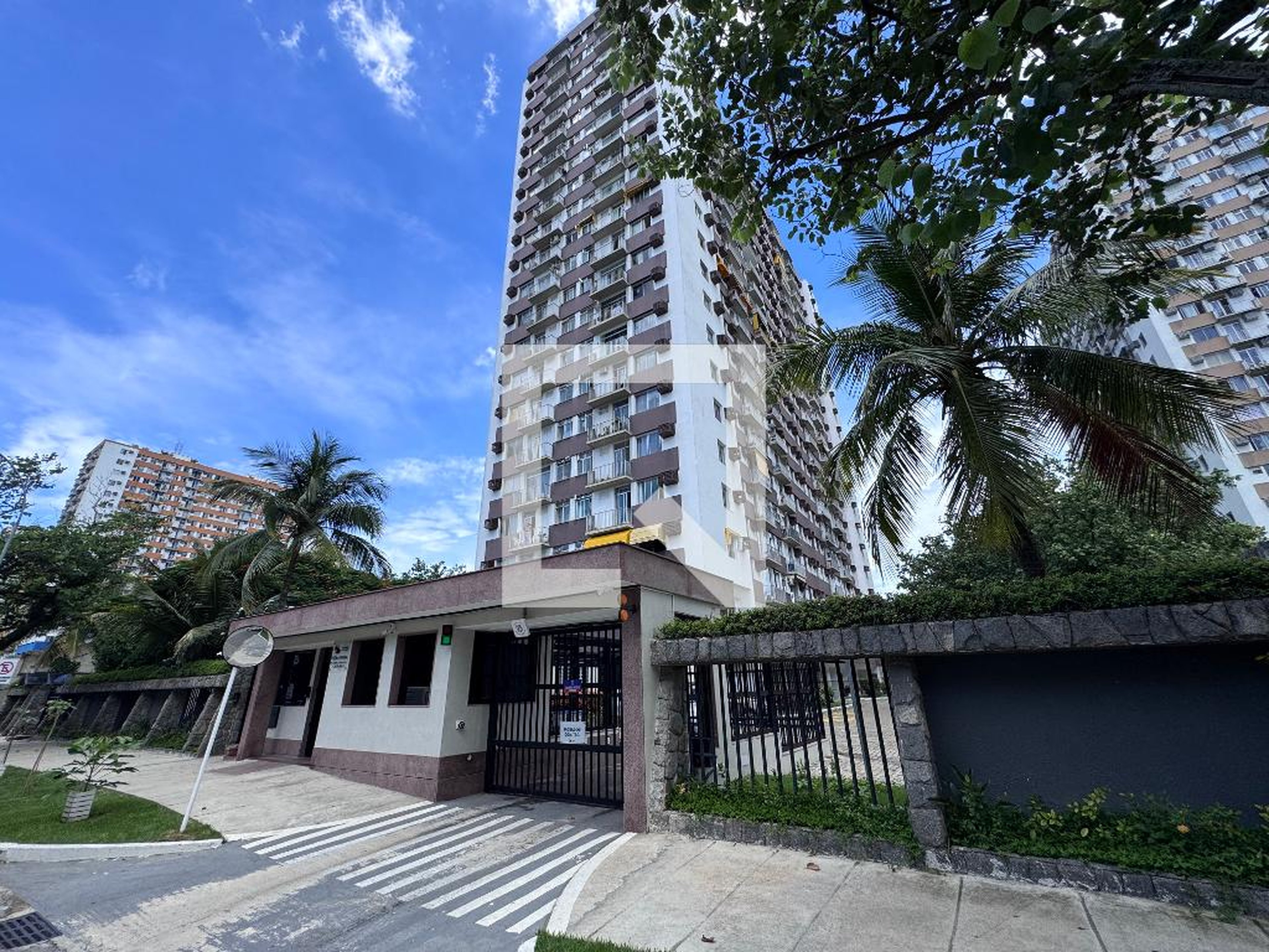 Fachada Condomínio Pedra Negra