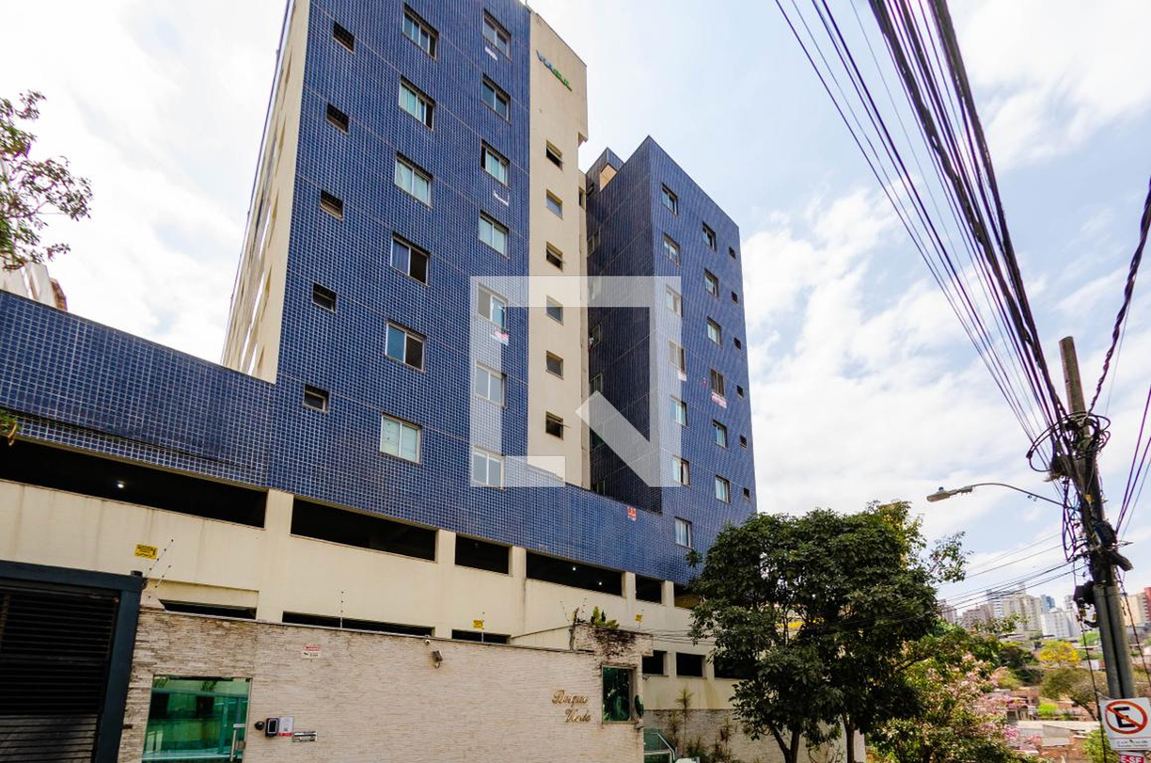 Fachada Edifício Bosque Verde