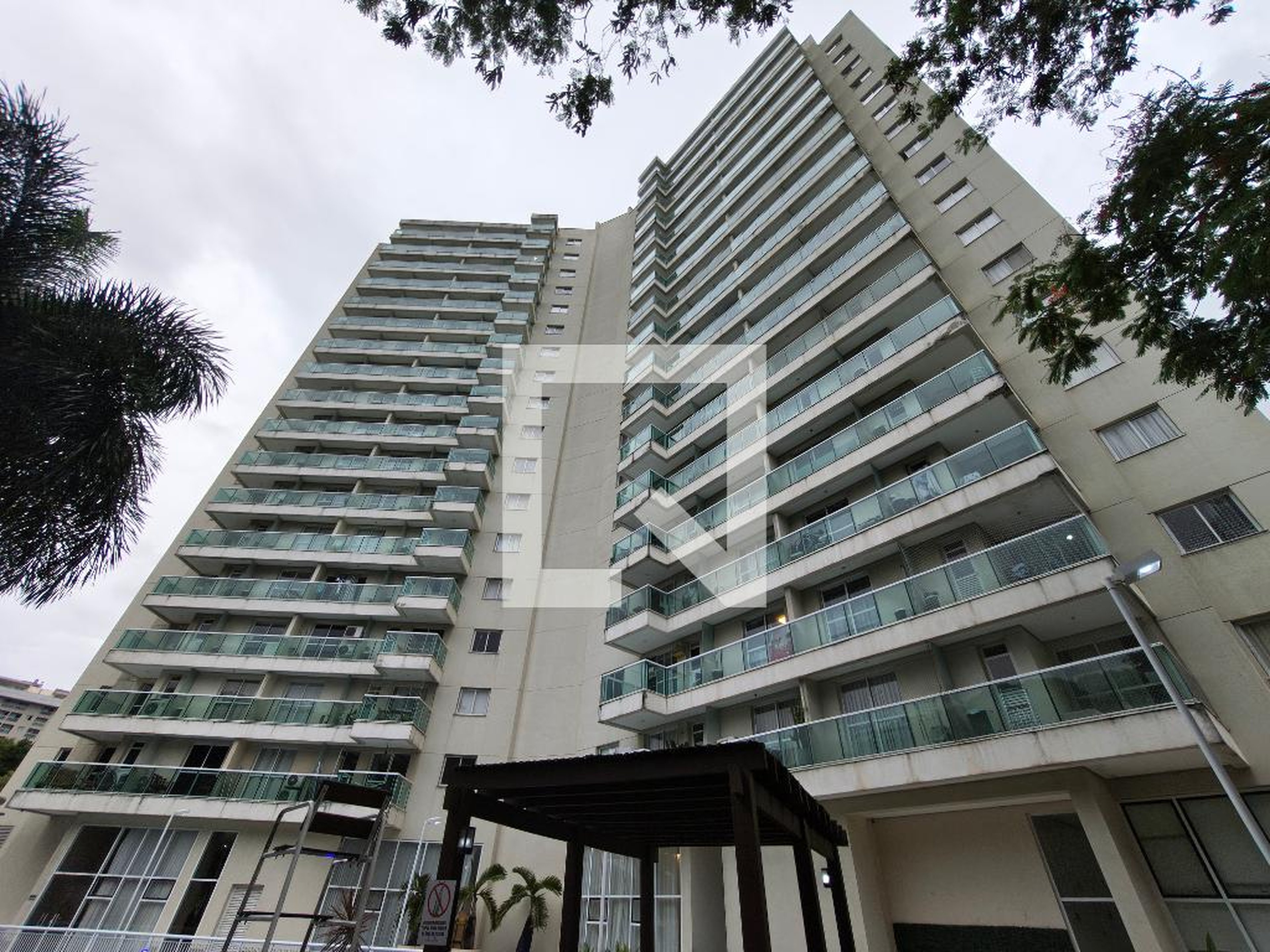 Fachada Condomínio Stayinrio  Diárias e Locações