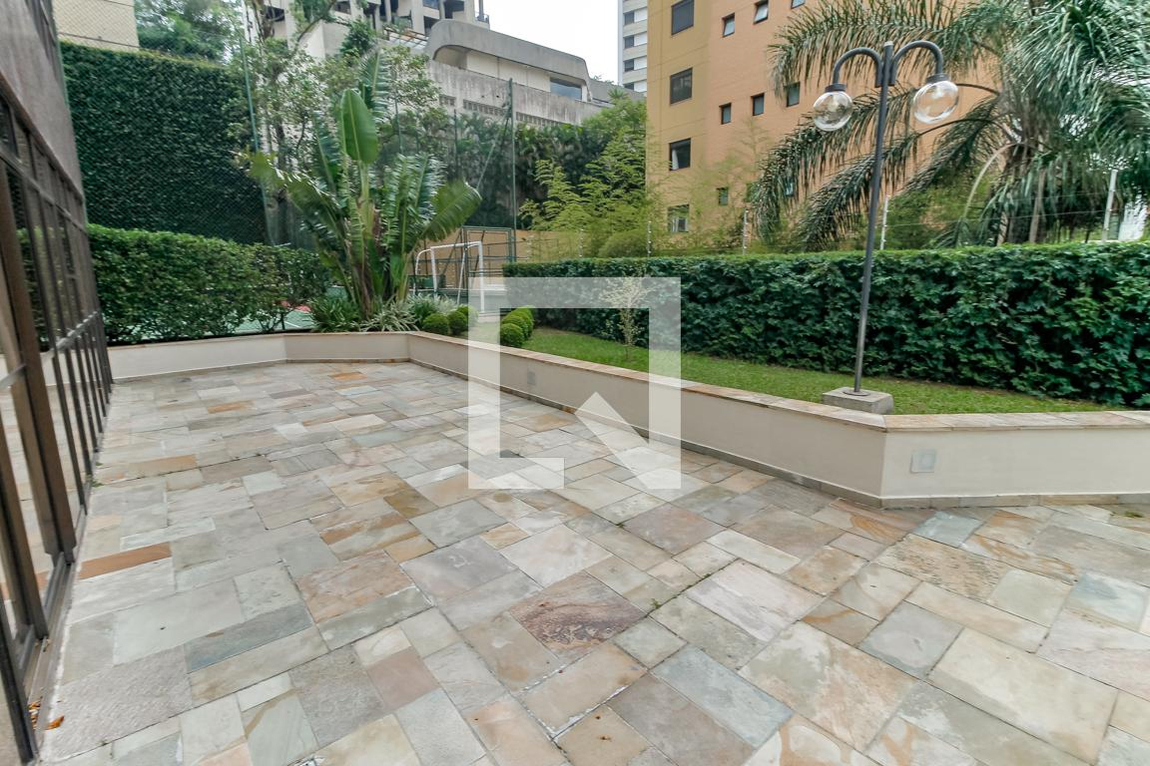 Área comum - Edifício Falstaff House Apartments